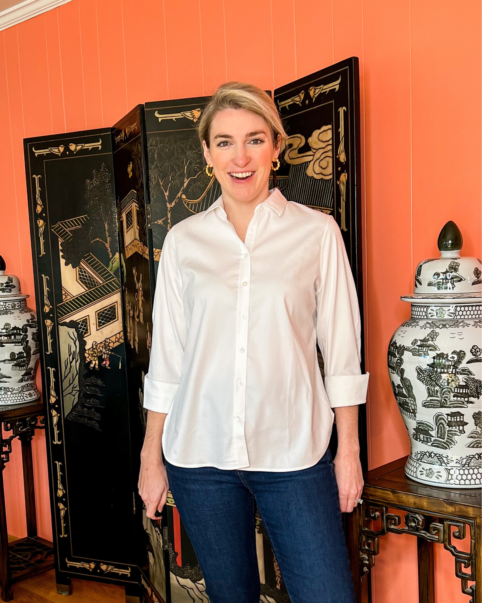 This is the No Iron Stretch Shirt from Chicos. If you’re looking for a classic white button down with a bit of tunic style, this is it! It has a wonderful stretch to it, the collar stands up well, and the sleeves cuff easily for a polished finish. True to Size.