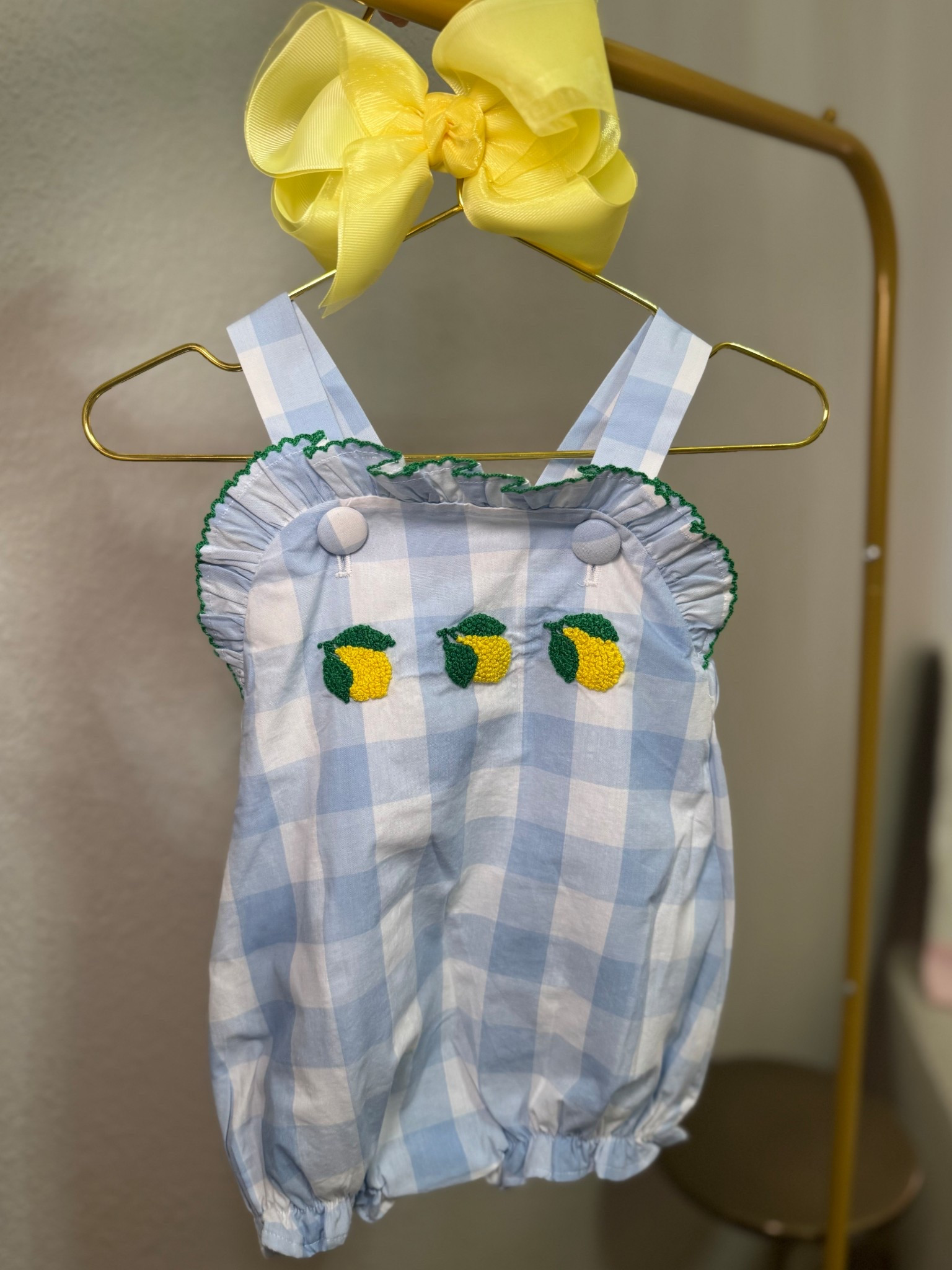 This outfit has my heart!! Loving the lemons 😍🍋

#LTKFamily #LTKKids #LTKBaby