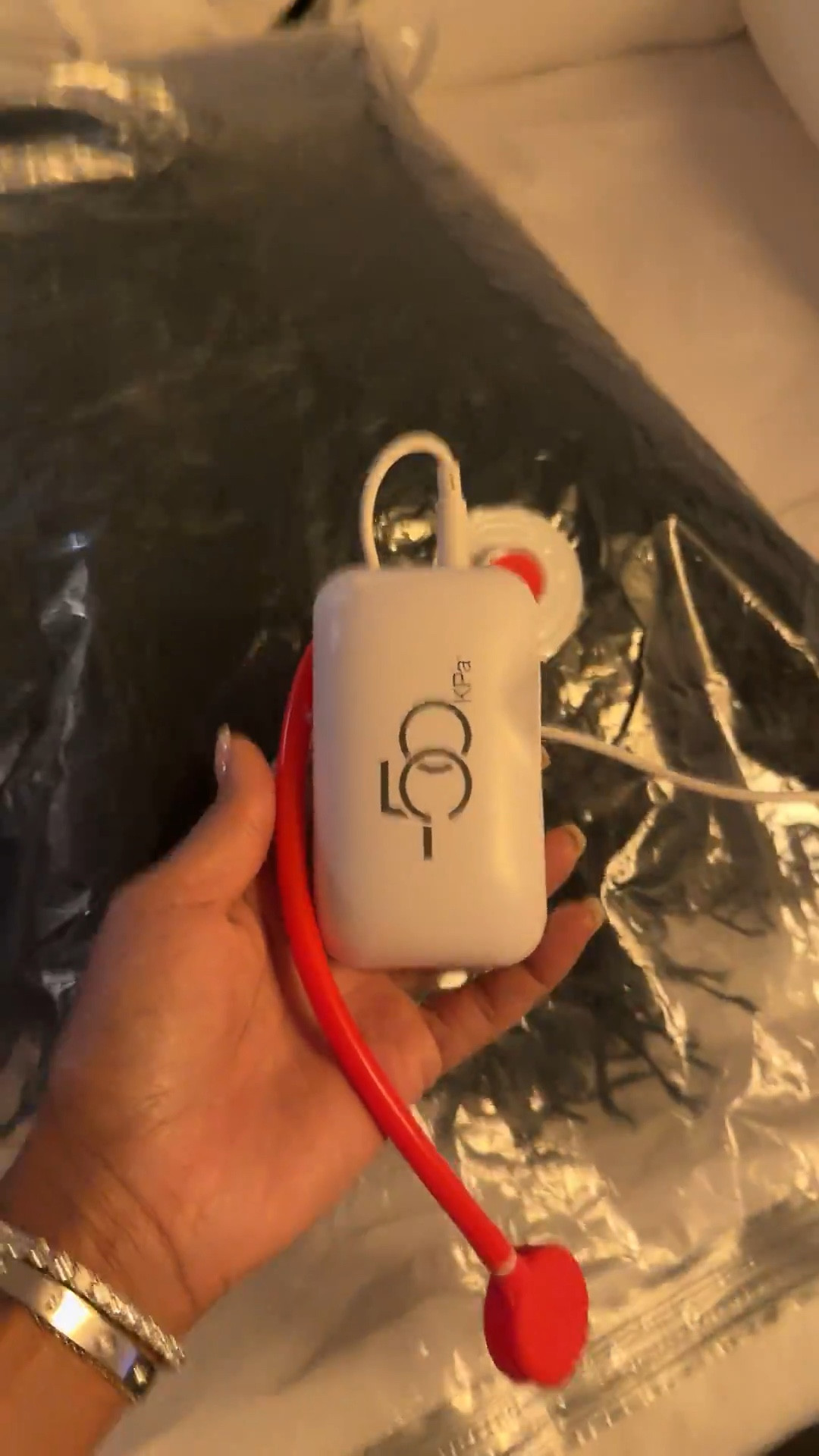 ✨ Space-saving game changer — this vacuum seal is a must for organized closets.
Perfect for bulky coats, sweaters, bedding, or seasonal storage, this makes everything compact in minutes and frees up so much space. I use it year-round and the cost per wear (and use) drops fast — such a smart long-term organizing strategy.

Perfect for: closet clean-outs, seasonal storage, travel packing, small spaces, apartment living.

📏 Sizing & Use:
Works with standard vacuum seal bags  
Lightweight, easy to store, and super simple to use

📐 Measurements:
Height 5'4" | 138 lbs | Bust 34D | Waist 27" | Hips 40"

Tap to get details.

Vacuum seal storage, closet organization hack, space saving storage solution, travel packing essential, seasonal clothing storage, small space organization, home organization finds, must-have organizing tools.

Follow me on Instagram and YouTube @kirasfashionfinds