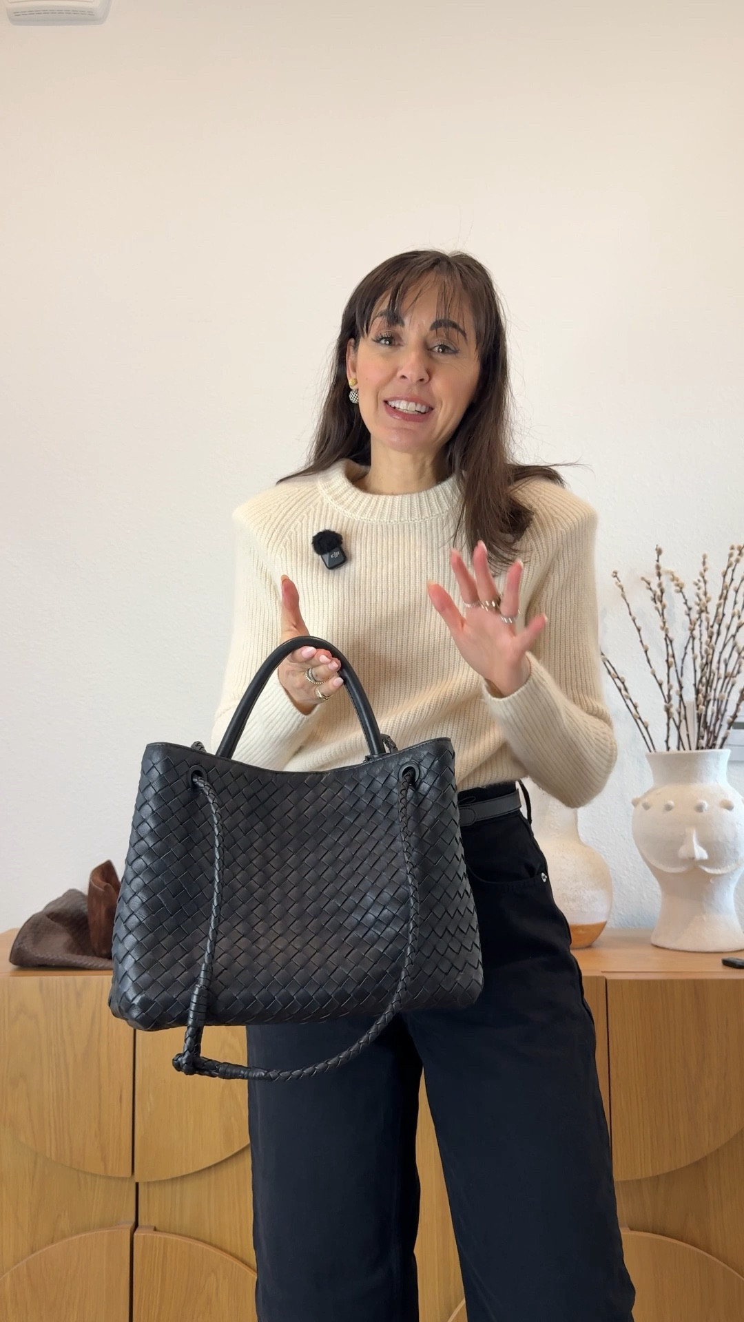 These may not be designer brands but they act like it 

Top 5 

But wait there’s more ⬇️ https://closetchoreography.com/20-quality-closet-essentials-that-build-my-trademark-capsules-not-shoppers-remorse/

#LTKselfcare #LTKOver40