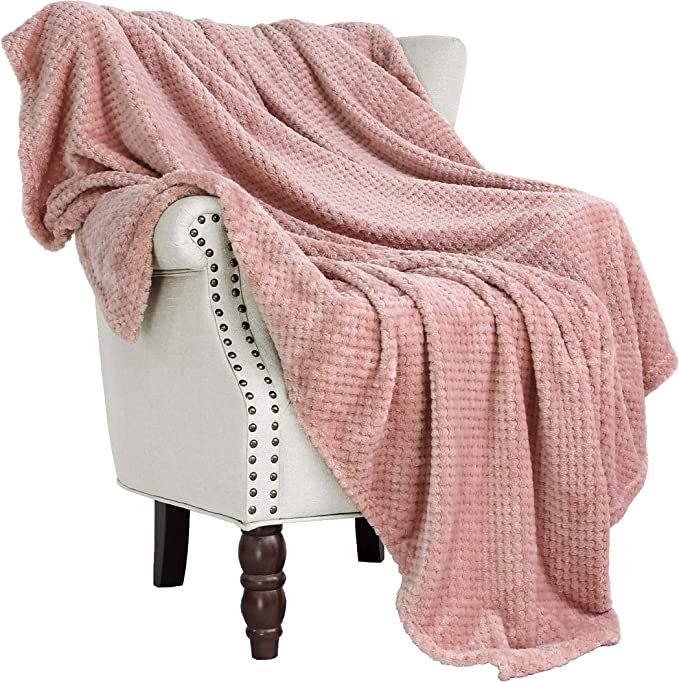 Exclusivo Mezcla Waffle Textured Soft Fleece Blanket, Large Throw Blanket(Dusty Pink, 50 x 70 inc... | Amazon (US)