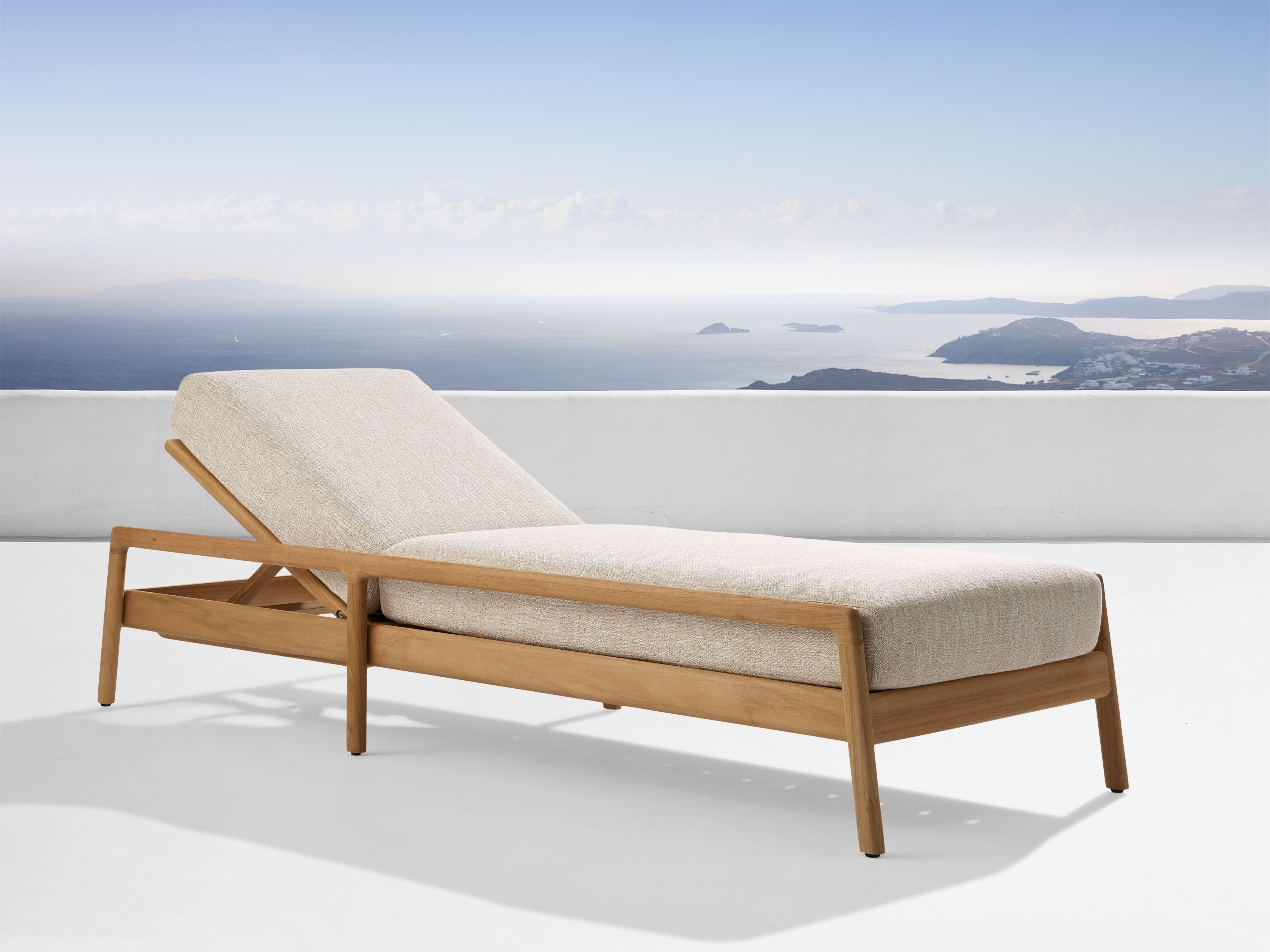 Del Rey Outdoor Chaise | Arhaus