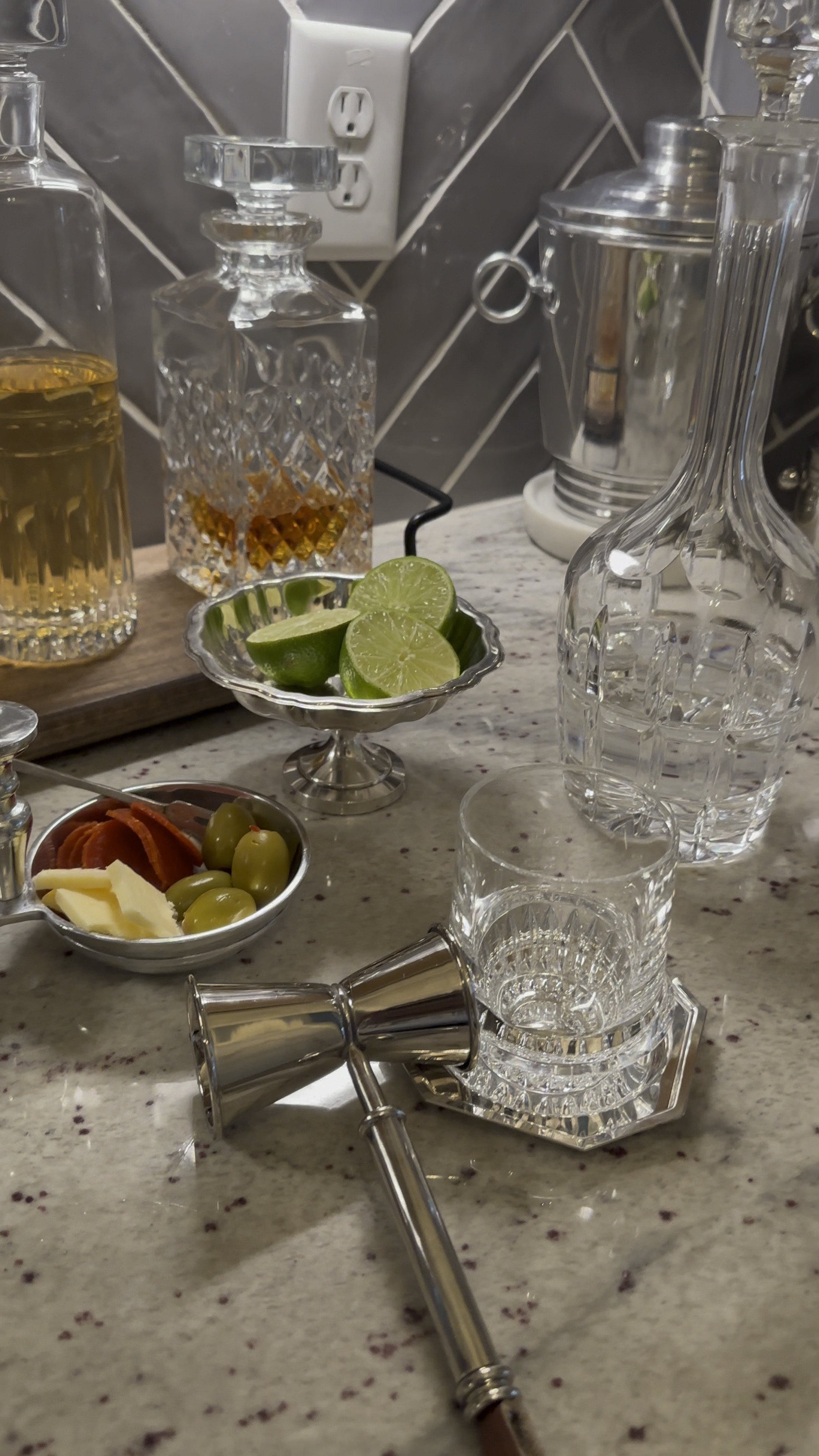 Vintage Barware

#LTKhome #LTKparties