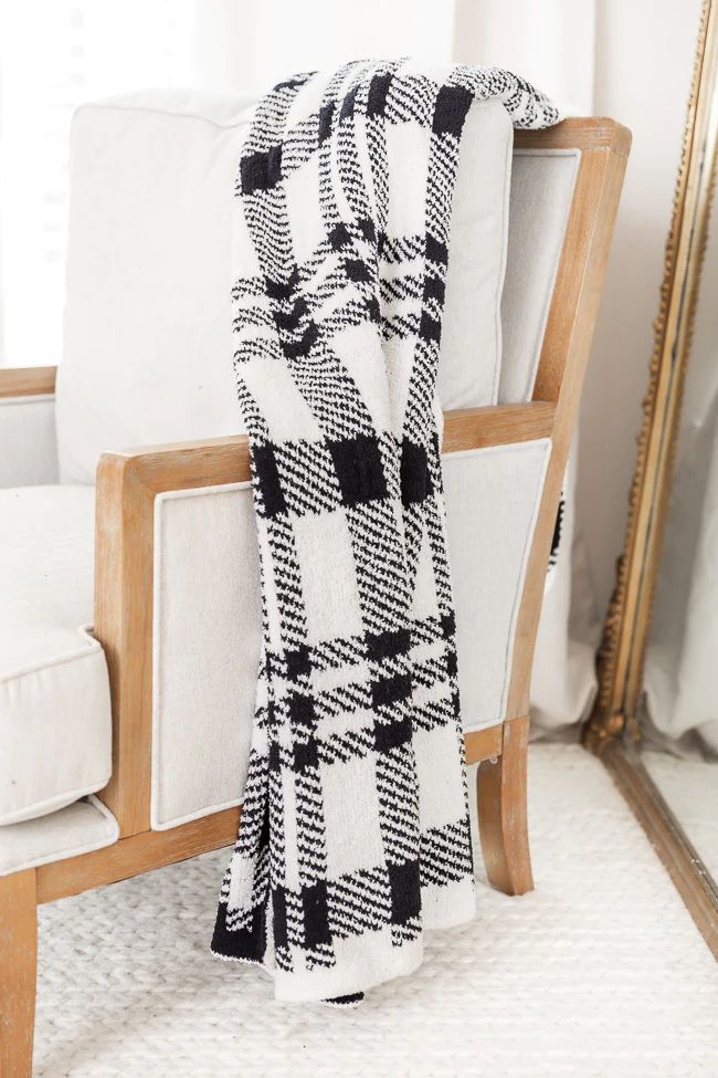 Make Me Believe Black/White Plaid Blanket | Pink Lily