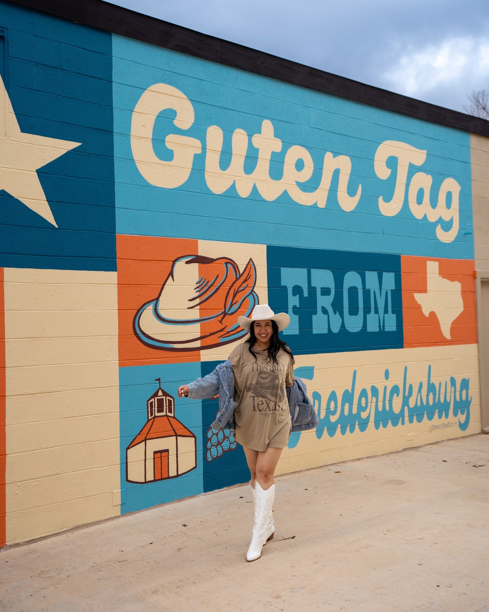 Rodeo Houston outfit inspo, this ain’t Texas t shirt 

#LTKSeasonal #LTKStyleTip #LTKTravel