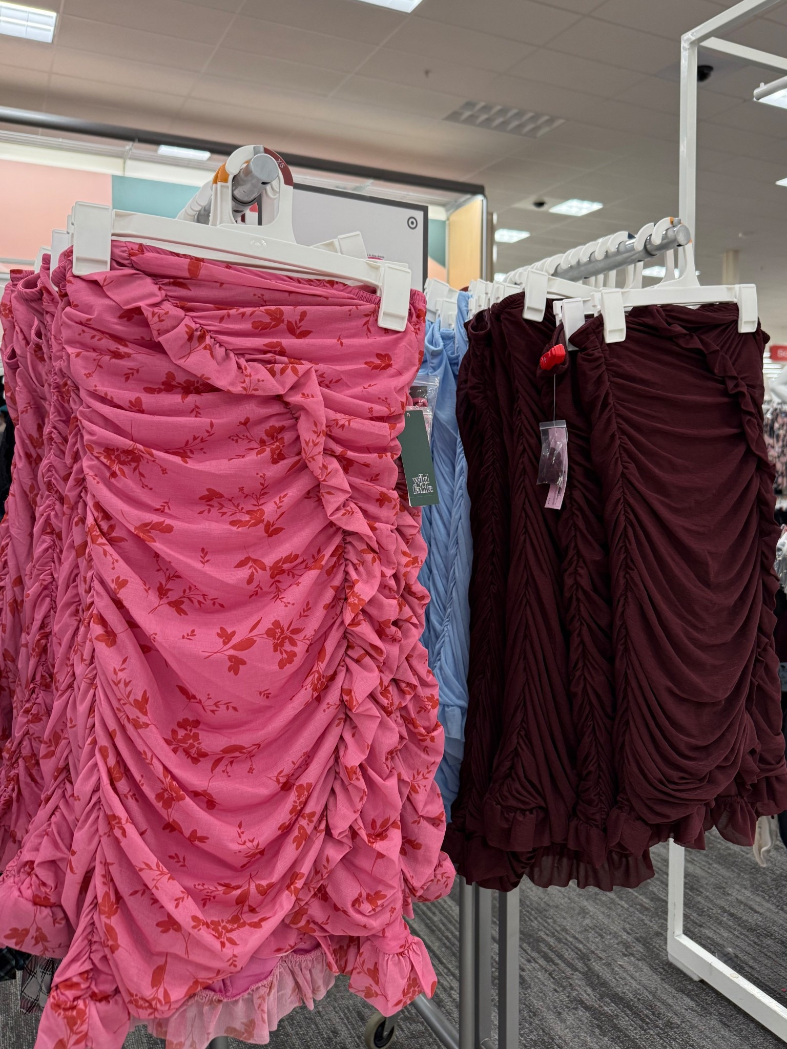 These dresses are so fun and flirty! Perfect for date night or Vday dinner!!! ❤️💖

Ps…. they are 35% off and under $20!!! 



#pinkdress #valentinesdaydress #pinkdress #floraldress

#LTKValentine #LTKootd