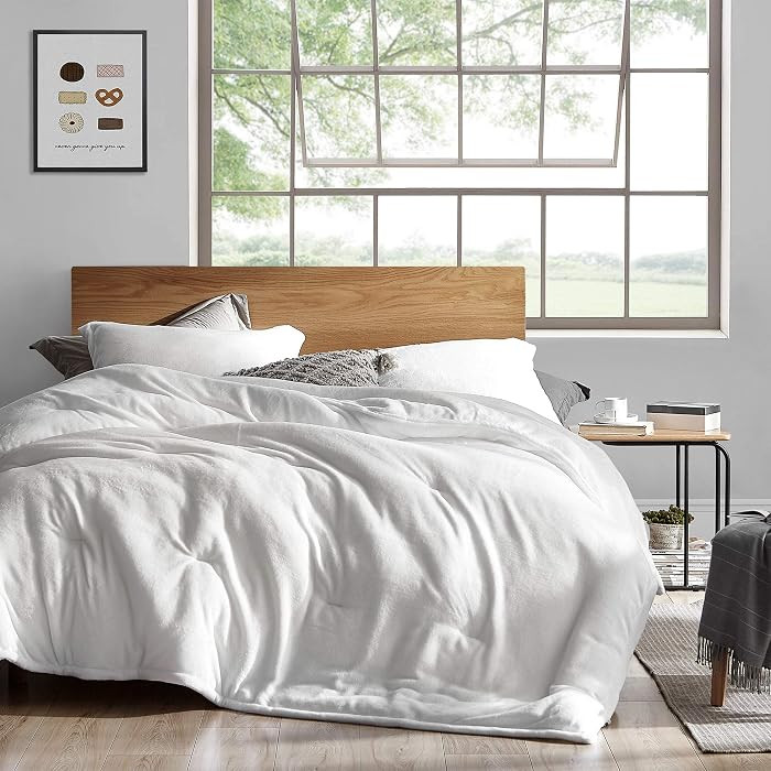 Byourbed Touchy Feely - Coma Inducer\u00ae Oversized King Comforter Set - White | Amazon (US)