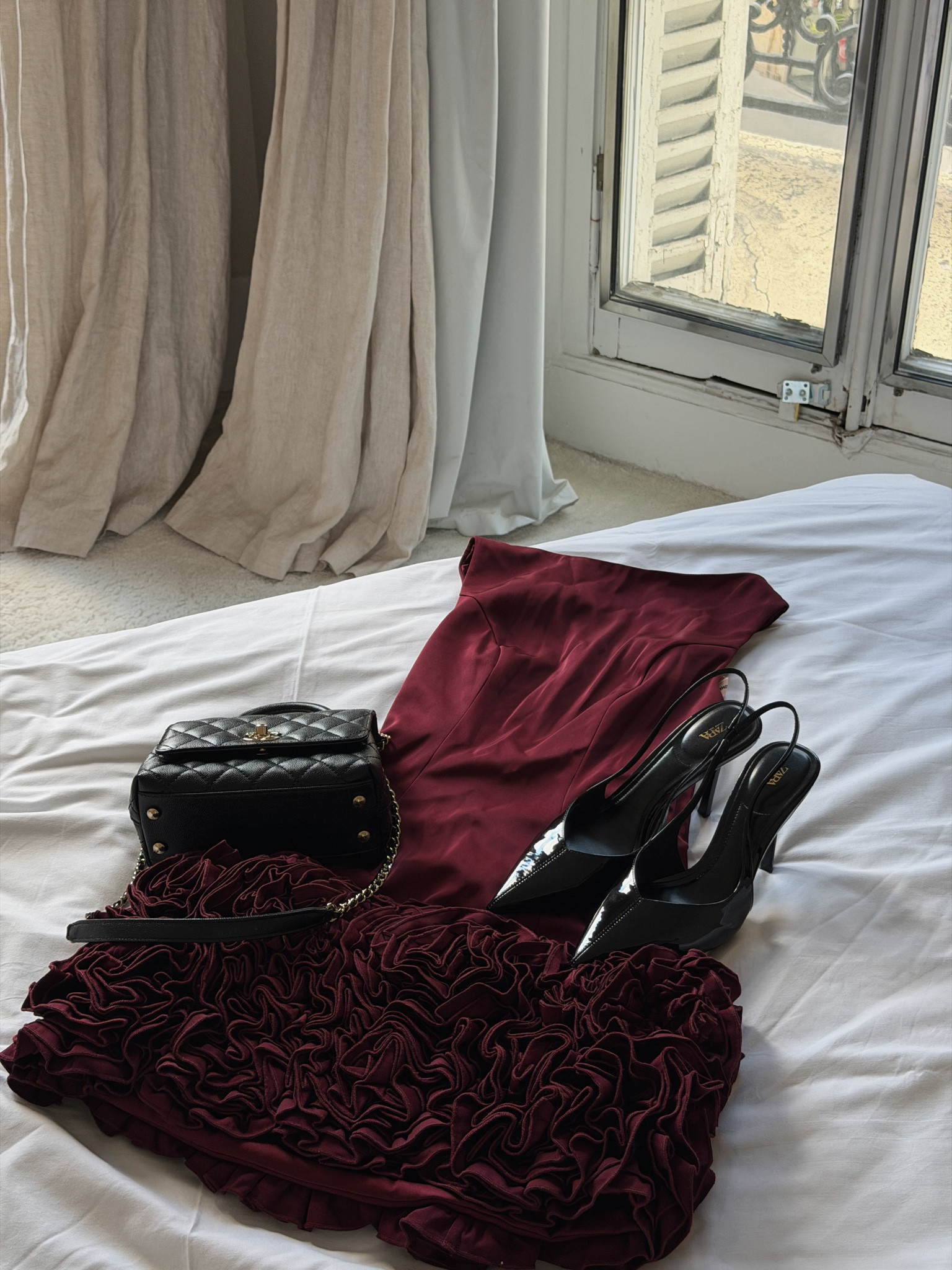 Bordeaux 💌✨
Dress Size: 6

#LTKpartywear #LTKkleider #LTKdatenight