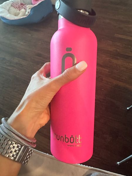Pink water bottle 

#LTKunder50 #LTKunder100