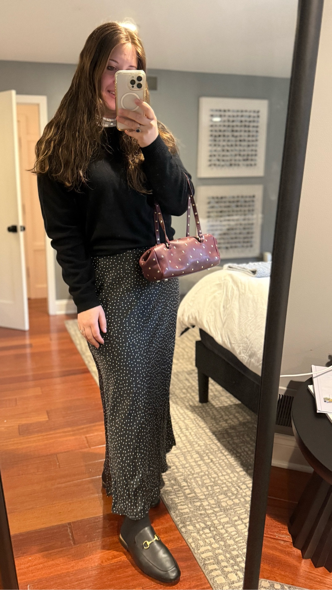 Cashmere sweater L
Silk skirt XL
Feather turtleneck L


#LTKStyleTip #LTKFindsUnder100 #LTKMidsize