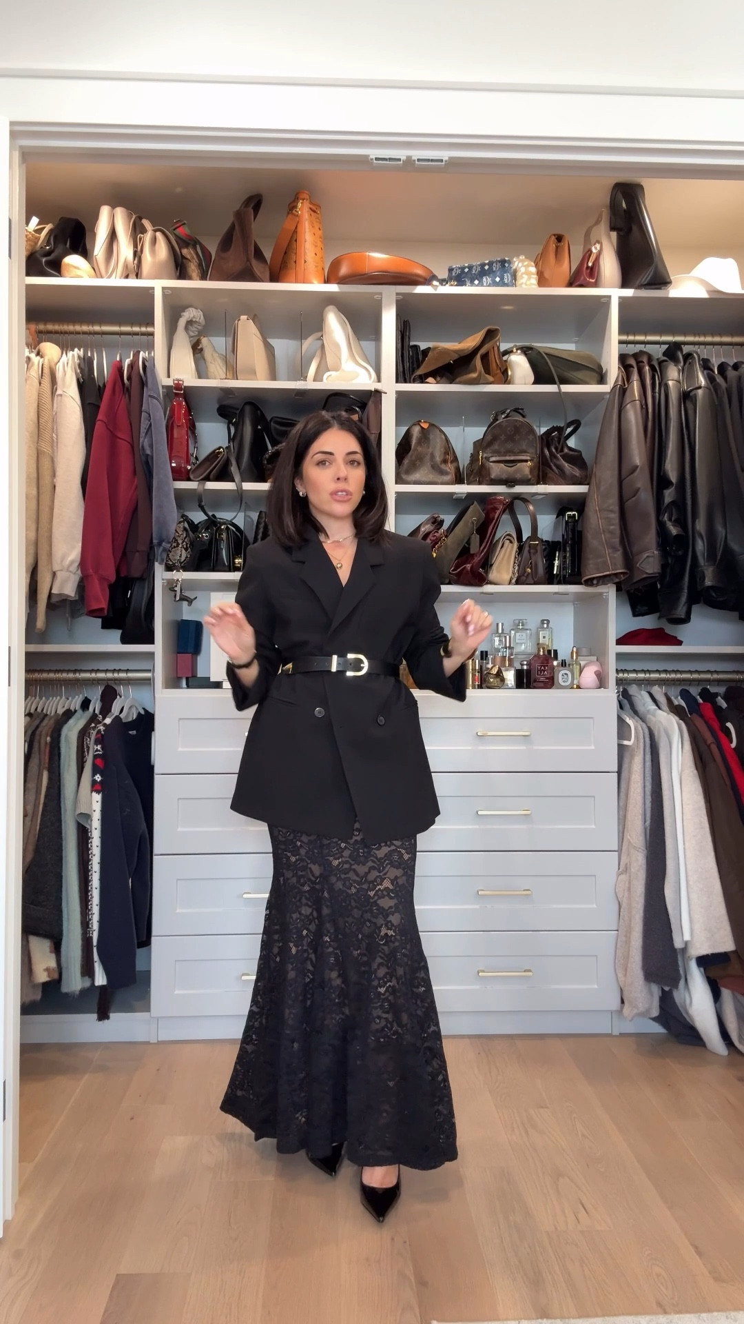 Wearing XS in all dresses

#LTKpartywear #LTKdresses #LTKholiday