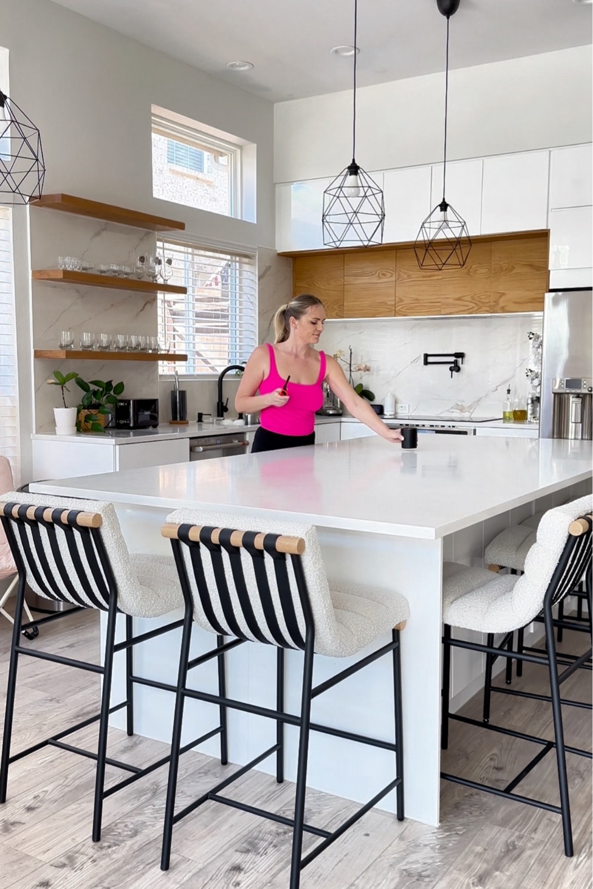 “Sunday reset” favorite cleaning products and some details off my kitchen ✨