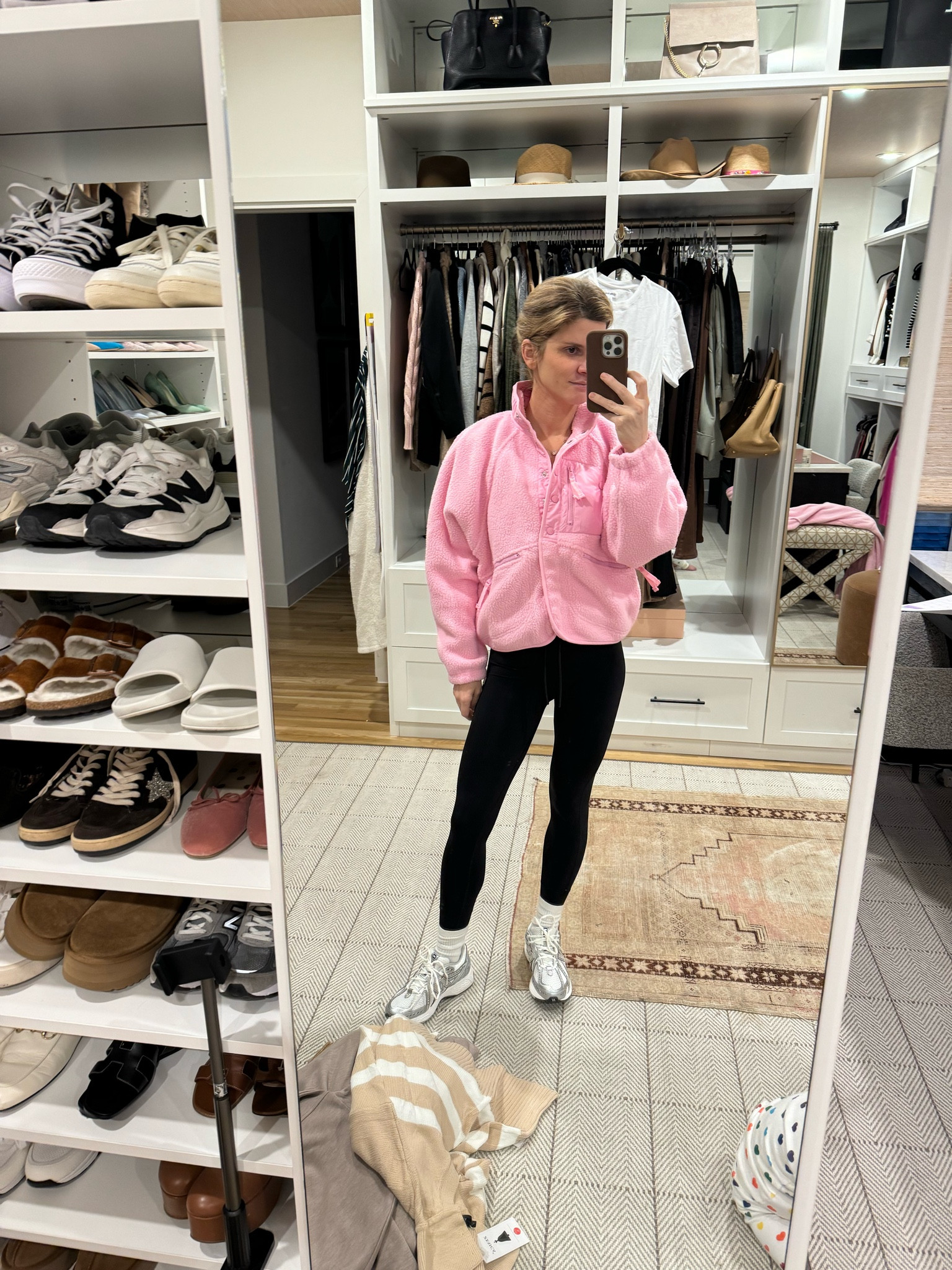 Wearing XS in jacket and S in leggings/top