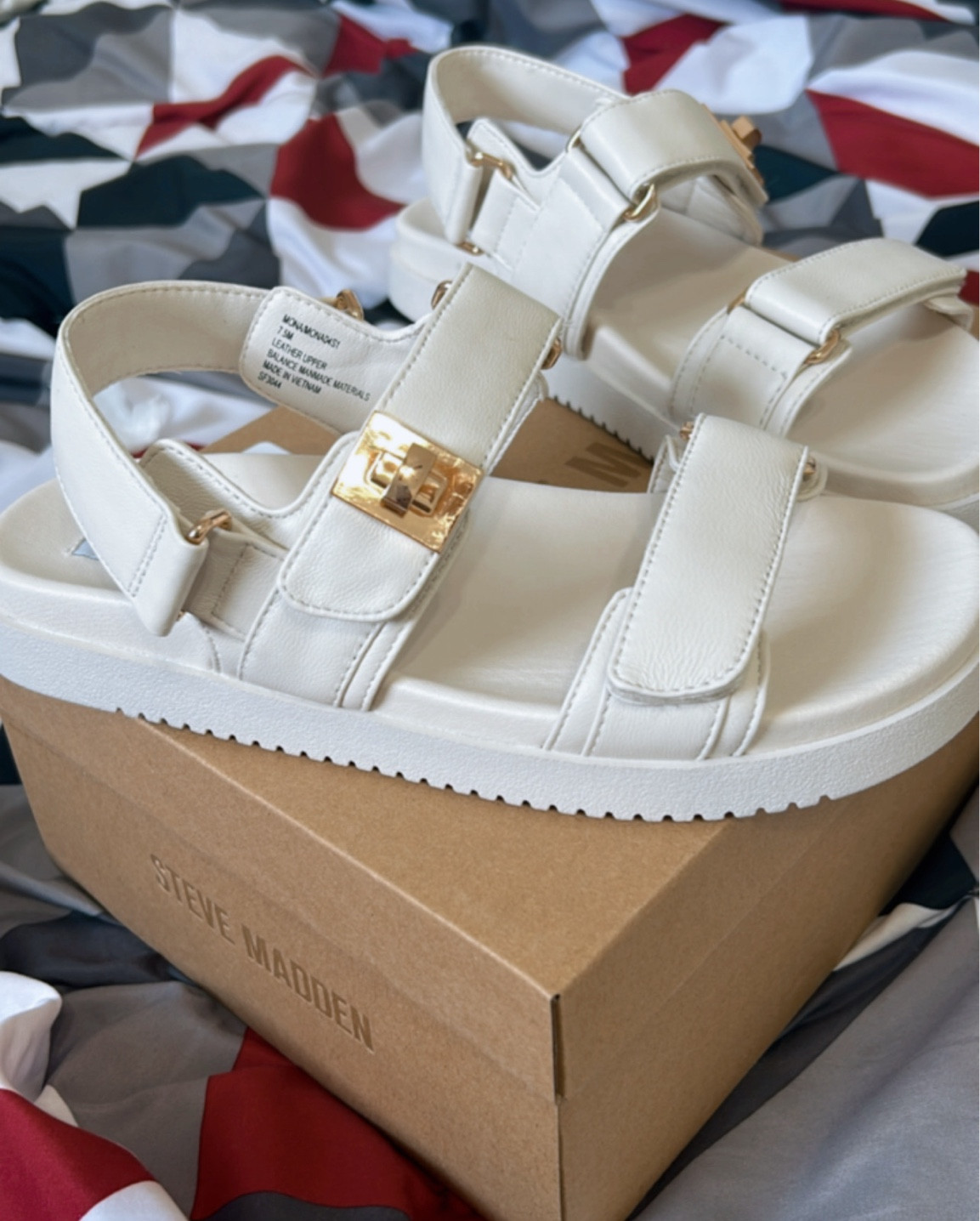 Si buscas comodidad en unas sandalias hermosas necesitas estás en todos los colores #stevemadde

#LTKSpringSale #LTKbeauty #LTKstyletip