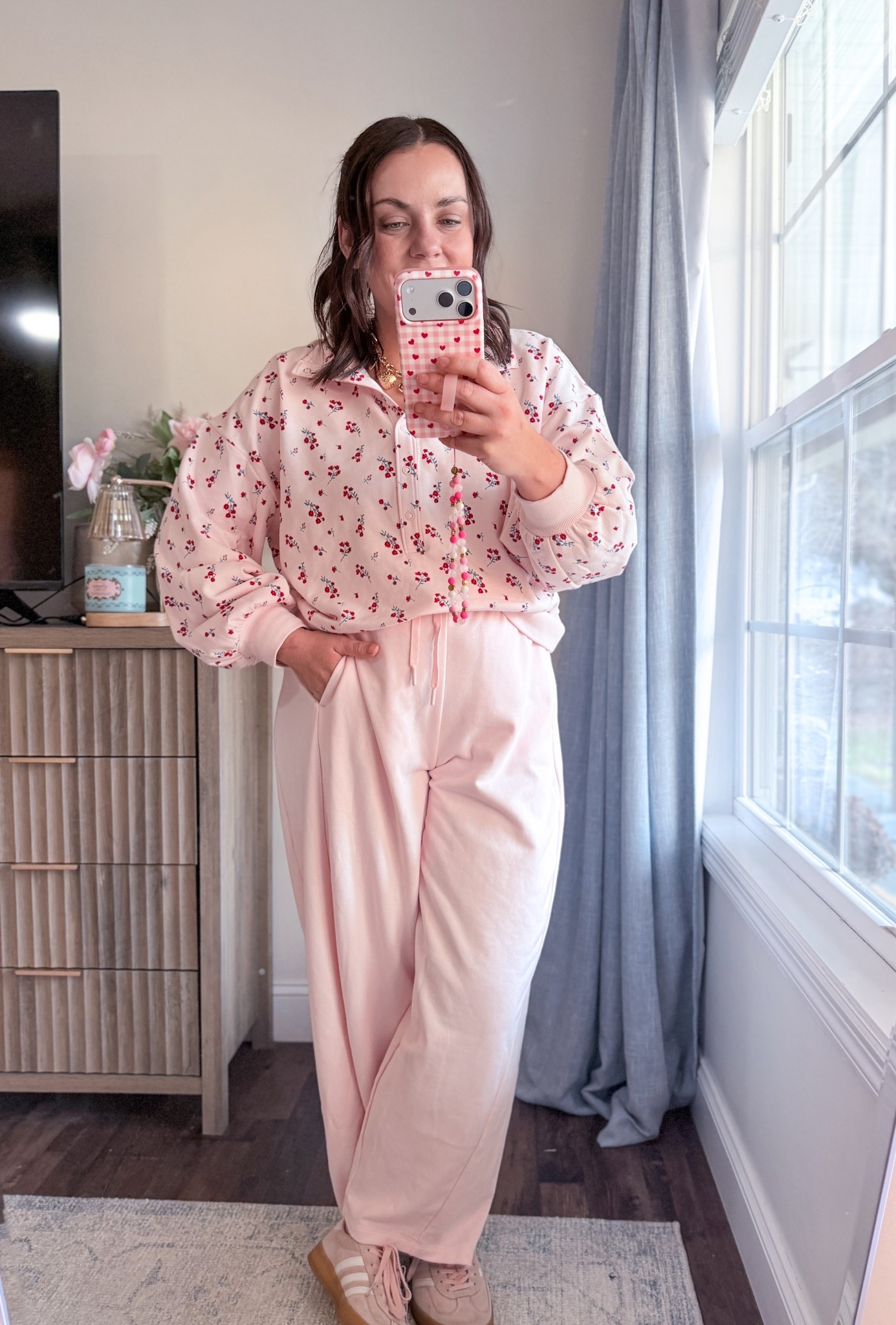 Living in this matching pink set lately 💕 The coziest Target sweatpants and pullover combo — soft, relaxed, and perfect for school runs, errands, or lounging at home. Cute and comfy is always a win. Linked in my LTK.

#LTKstyle #LTKfinds #TargetStyle #TargetFashion #CozyOutfits #CasualChic #MomStyle #EverydayWear #ComfyCute

#LTKValentine #LTKootd #LTKOver40