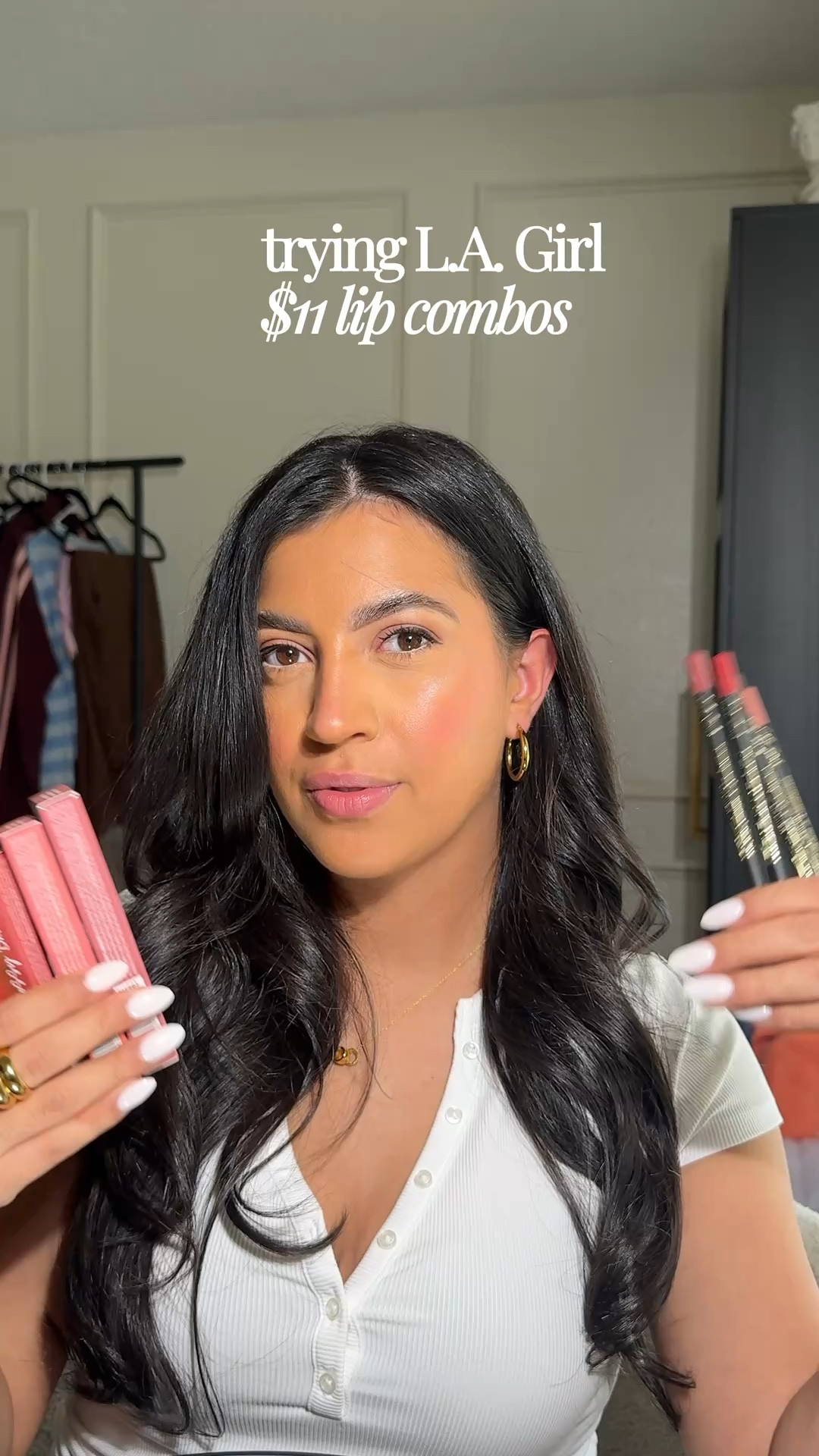 1. power move and love spelled gloss

2. showstopper and starstruck gloss

3. sweet temptation and honey glazed glass

4. caramel kiss, and nude honey gloss
