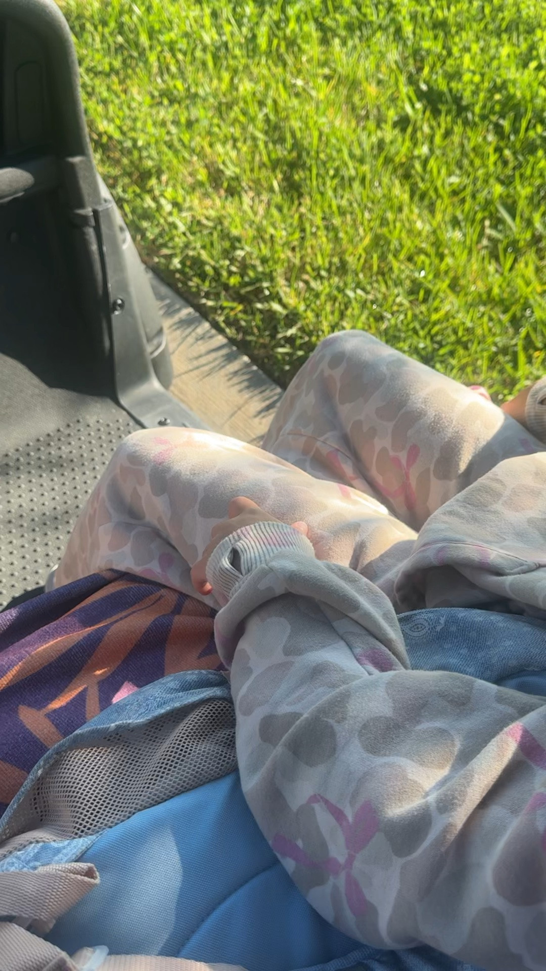 I would’ve said it’s too hot for a sweatsuit, but not these kids @abercrombie 🤣
It’s just so soft and comfy she says!

#LTKmomlife #LTKKids