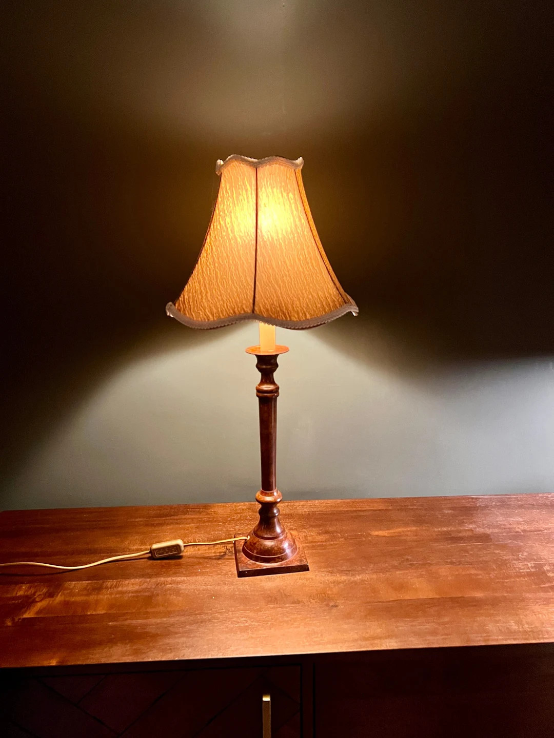 A classic Dutch table lamp with a brown base from Den Harting Verlichting. A high-quality green/b... | Etsy (US)