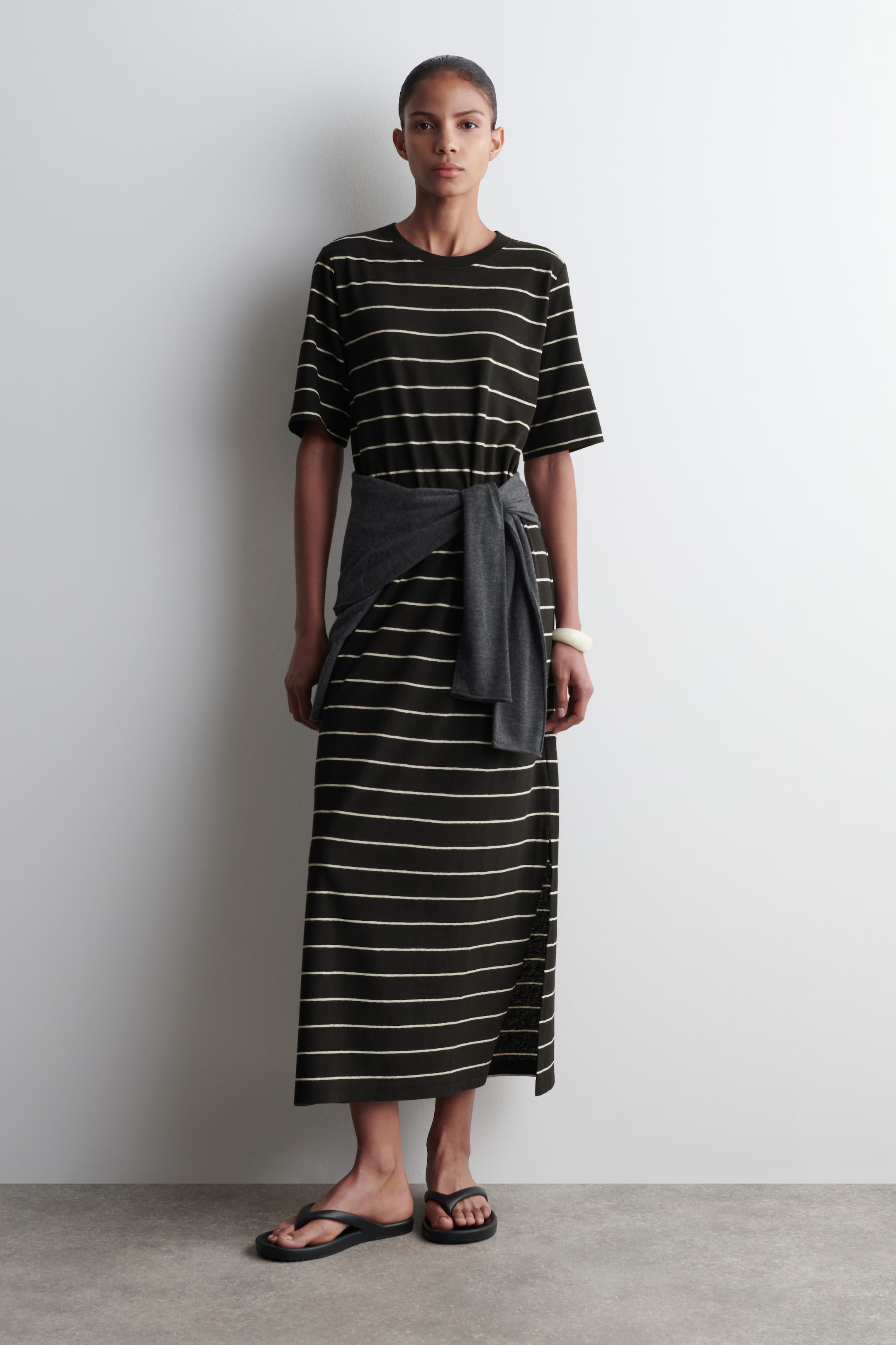 COTTON-LINEN MAXI T-SHIRT DRESS - BLACK / WHITE / STRIPED | COS UK