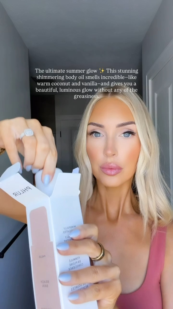 I can't get over the glow that this new product gives me 😍 it also smells amazing - I have gotten so many compliments! 

 #LTKgrwm #LTKSeasonal #LTKBeauty