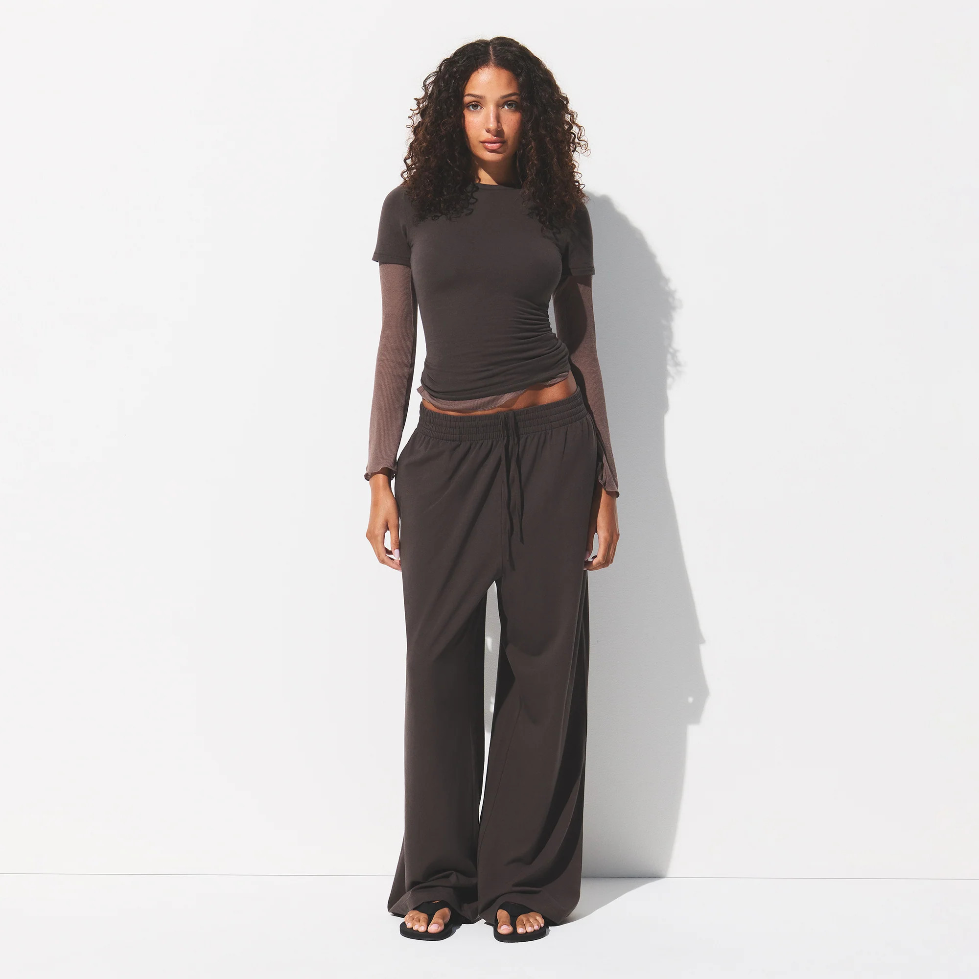 SKIMS T-Shirt | Deep Neutral | 2XS | Cotton Jersey | SKIMS (US)