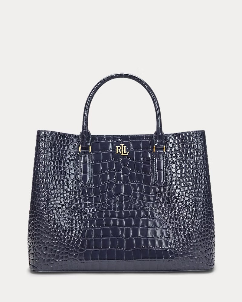 Love a classic bag and this blue color is stunning!