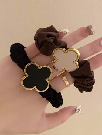 2pcs Vintage Metal Clover Bow Scrunchies Ponytail Holder Hair Ties Hair Accessories | SHEIN