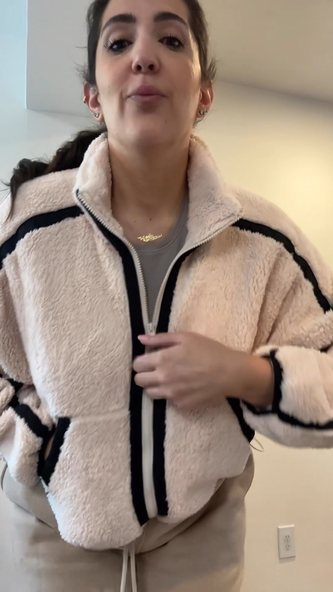 This cozy Sherpa zip up jacket is perfect for fall! It’s oversized and fits great!

#LTKFindsUnder50 #LTKSeasonal #LTKSaleAlert