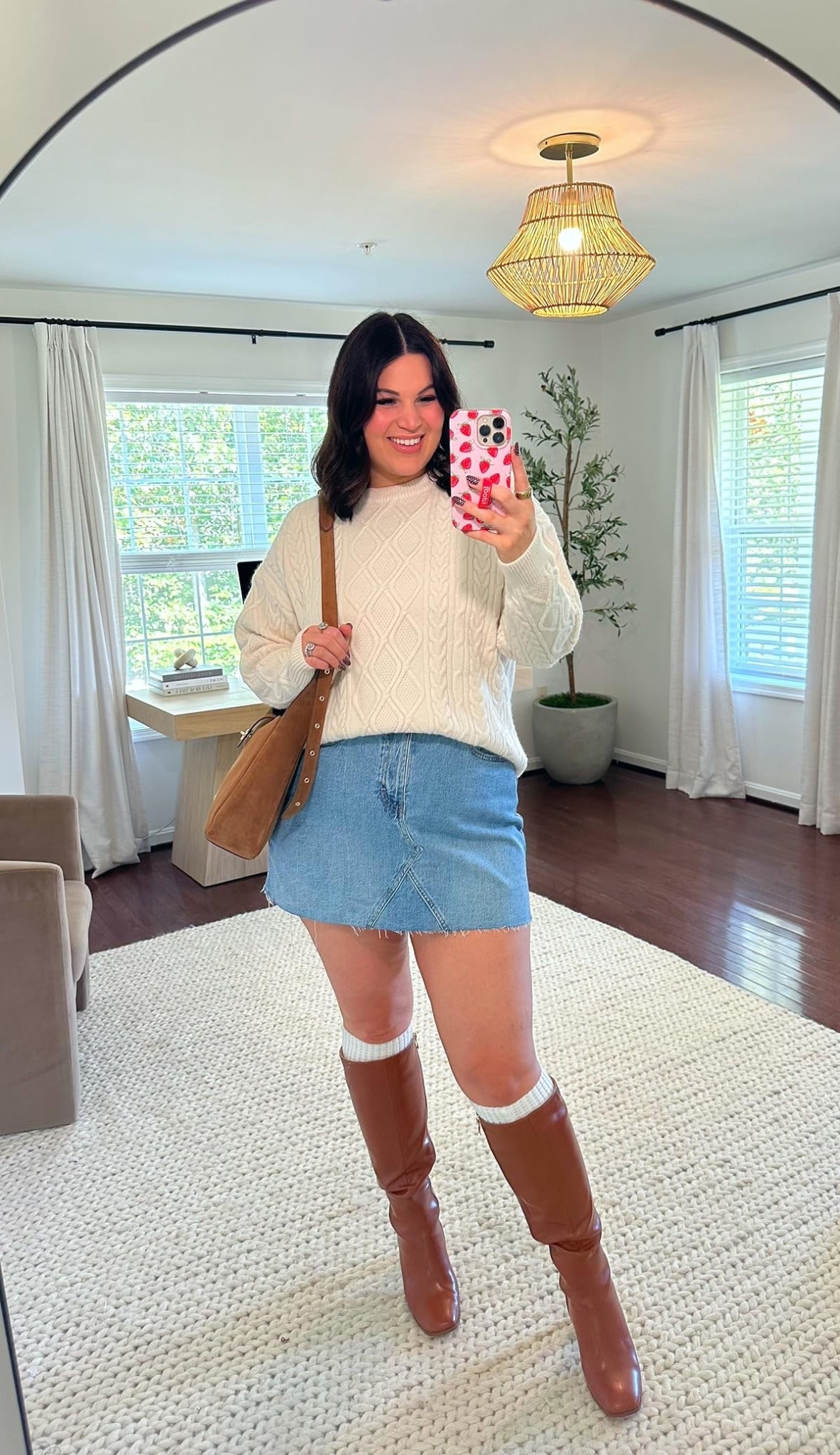 Midsize fall outfit! Can’t remember the last time I wore a mini denim skirt but ahh I’m so happy to see they are so in right now! And I love them for fall with some boots + a sweater 🥰

Bralette + skirt : xl 
Sweater : large (fits oversized) 
Boots : 10 
*similar belt



#LTKNYFW #LTKMidsize #LTKTall