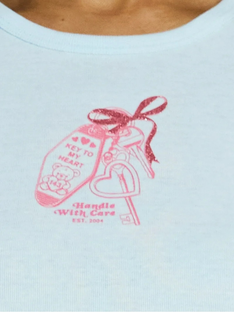 Valentine's Day Women’s Key To My Heart Graphic Tee with Short Sleeves, Sizes XXS-XXL | Walmart (US)