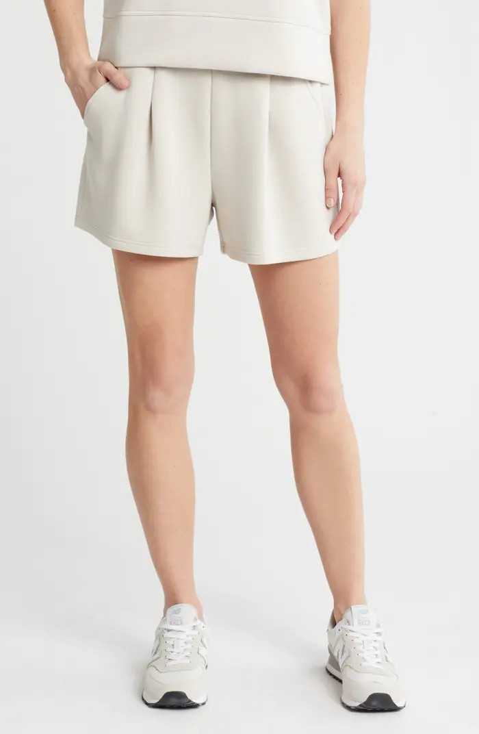 Whisper Knit Pleated Shorts | Nordstrom Rack