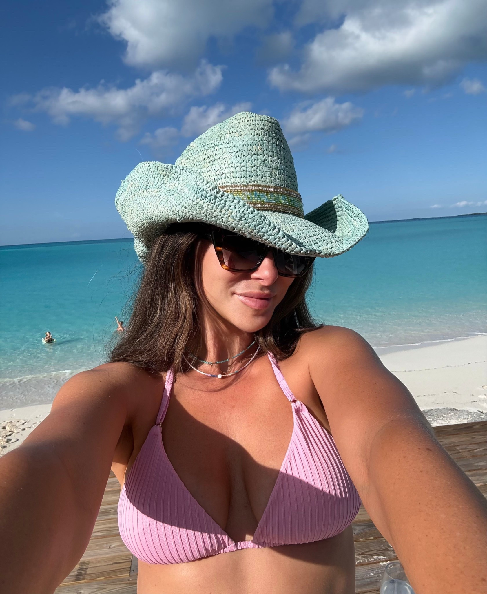 Bahamas deets 🇧🇸

