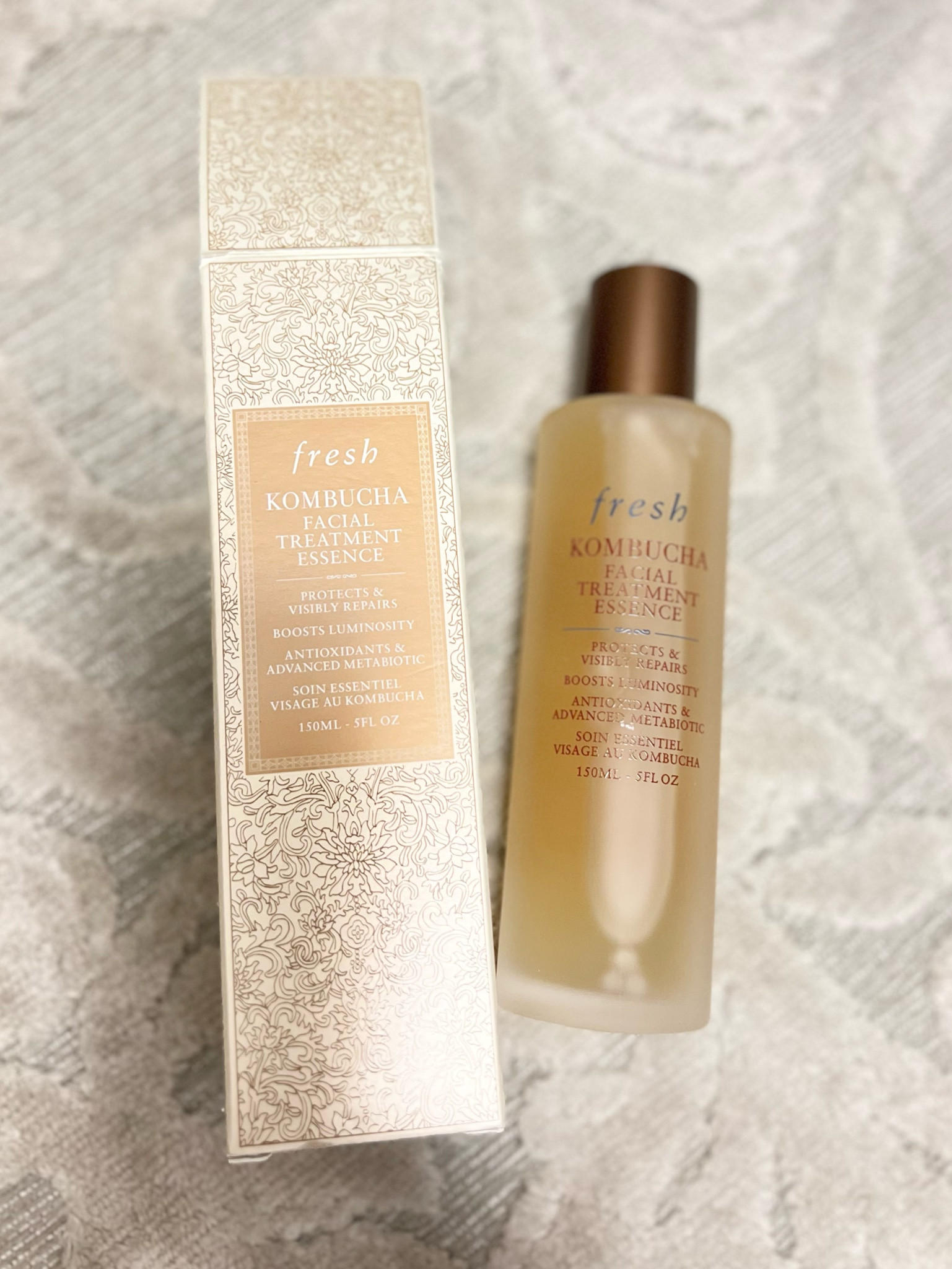 Fresh New Kombucha Essence | beauty products | face products 

#LTKbeauty #LTKFind #LTKitbag