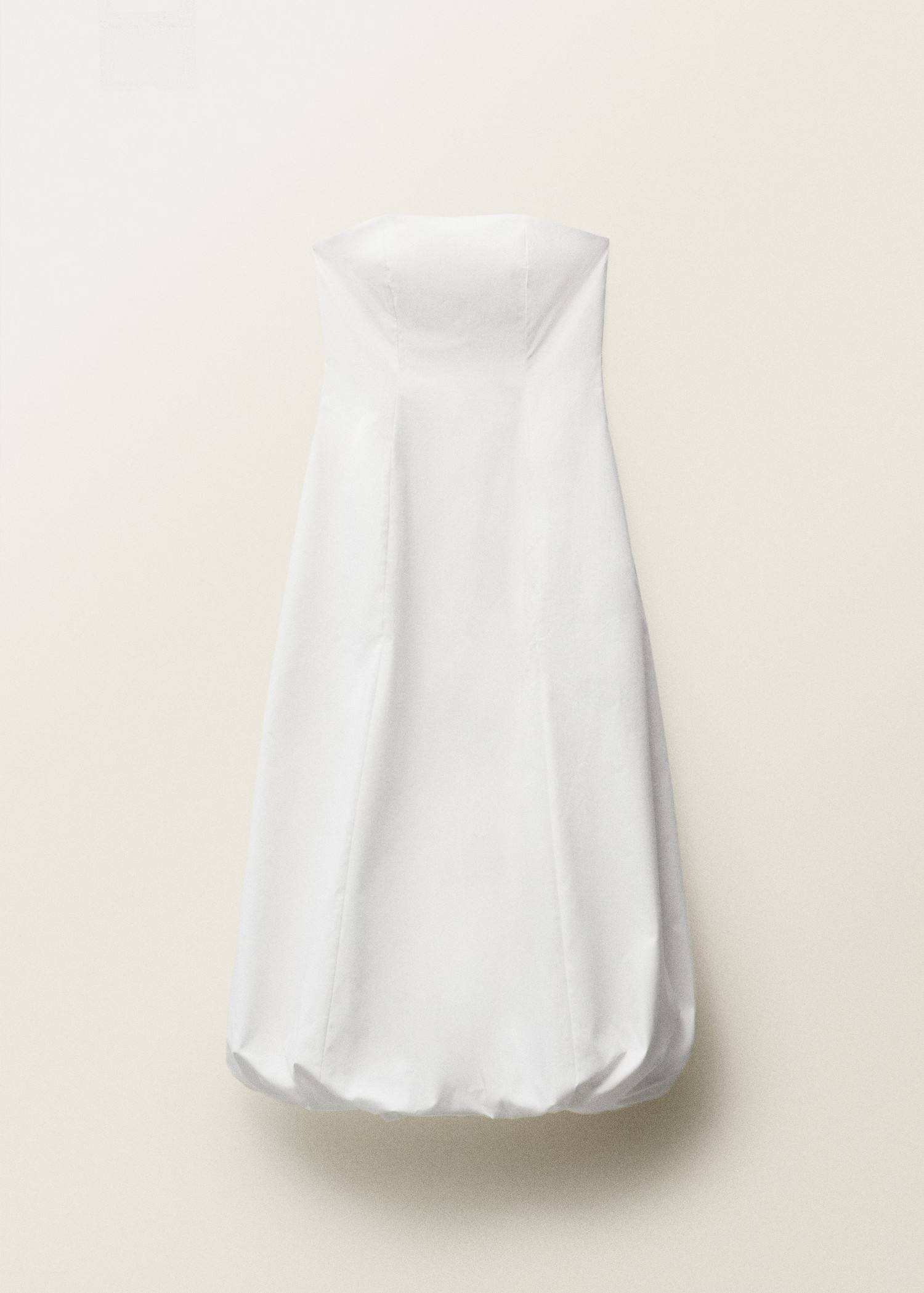 Strapless dress with puffed hem - Women | MANGO United Kingdom | MANGO (UK)