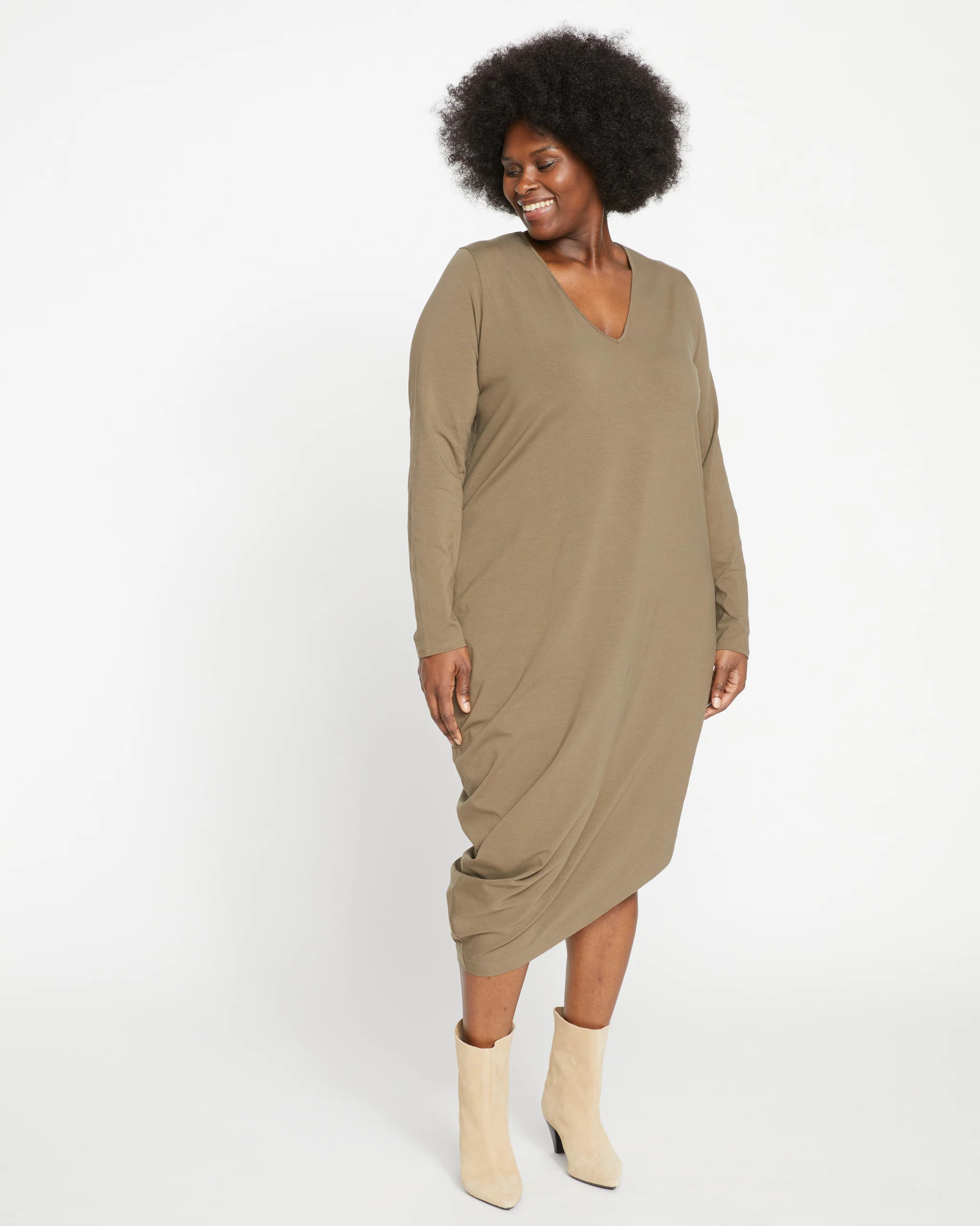 Iconic Long Sleeve V-Neck Geneva Dress - Crocodile | Universal Standard