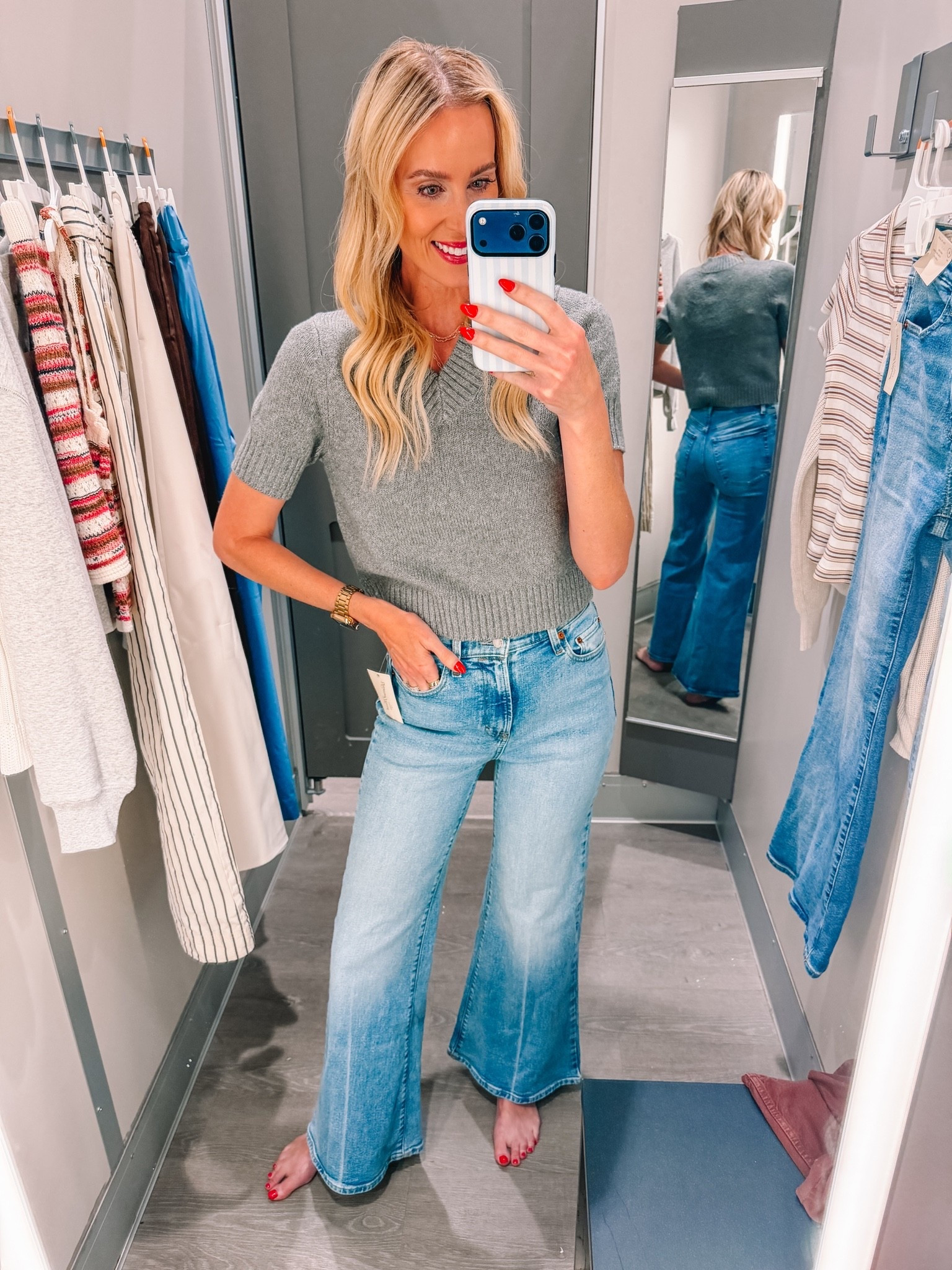 These jeans are so good! 

Target denim / Flare denim / Short sleeve sweater / Classic style / Fall outfit

#LTKootd #LTKdayinmylife
