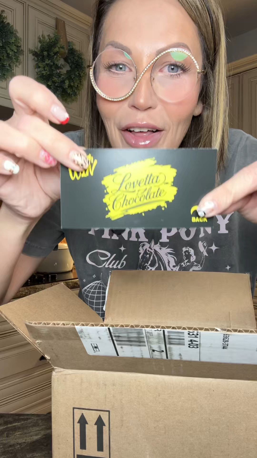 Lovetta Chocolate Bar is the luxe treat everyone’s gifting this season 🍫 Beautifully wrapped & tastes even better than it looks! #ChocolateTok #StockingStufferIdeas

#LTKGiftGuide