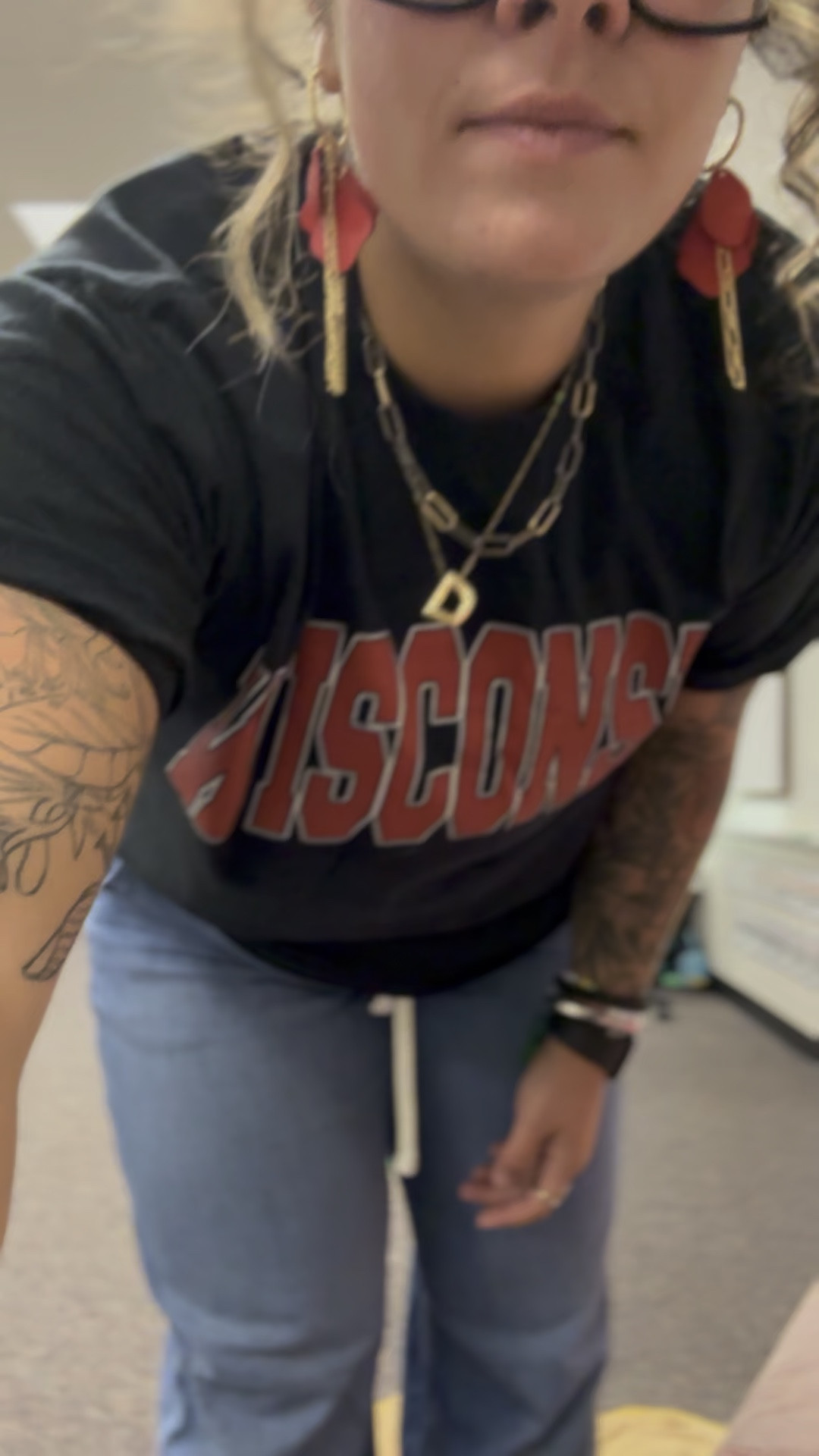 College colors day for school - gotta rep my home state every once in awhile 🧀


Teacher outfit // midsize // Amazon find // American eagle // Wisconsin // kindergarten teacher // ootd 