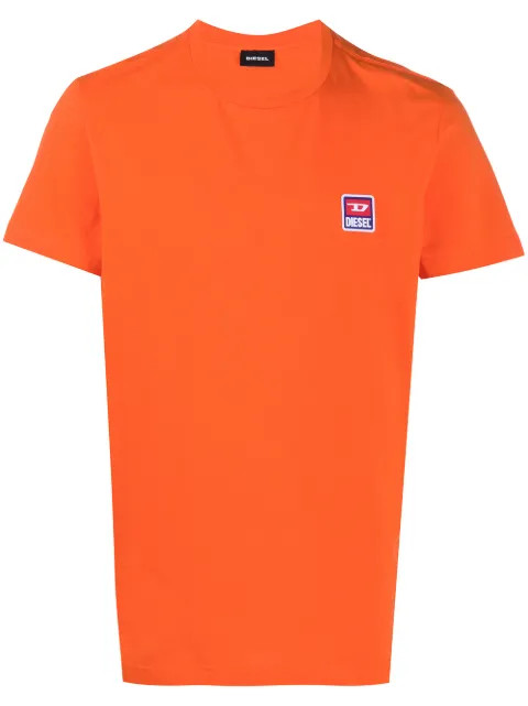 T-Shirt mit Logo-Patch | Farfetch (DE)