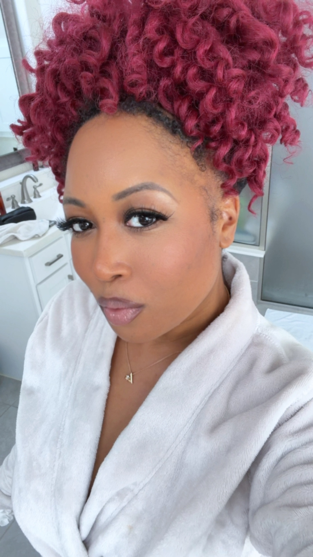 jamming to one of my favorite playlist while getting ready for the day 💕 

I’ve been doing the same routine for months. these products have yet to disappoint. 


#LTKmorningroutine #LTKgrwm #LTKvlog