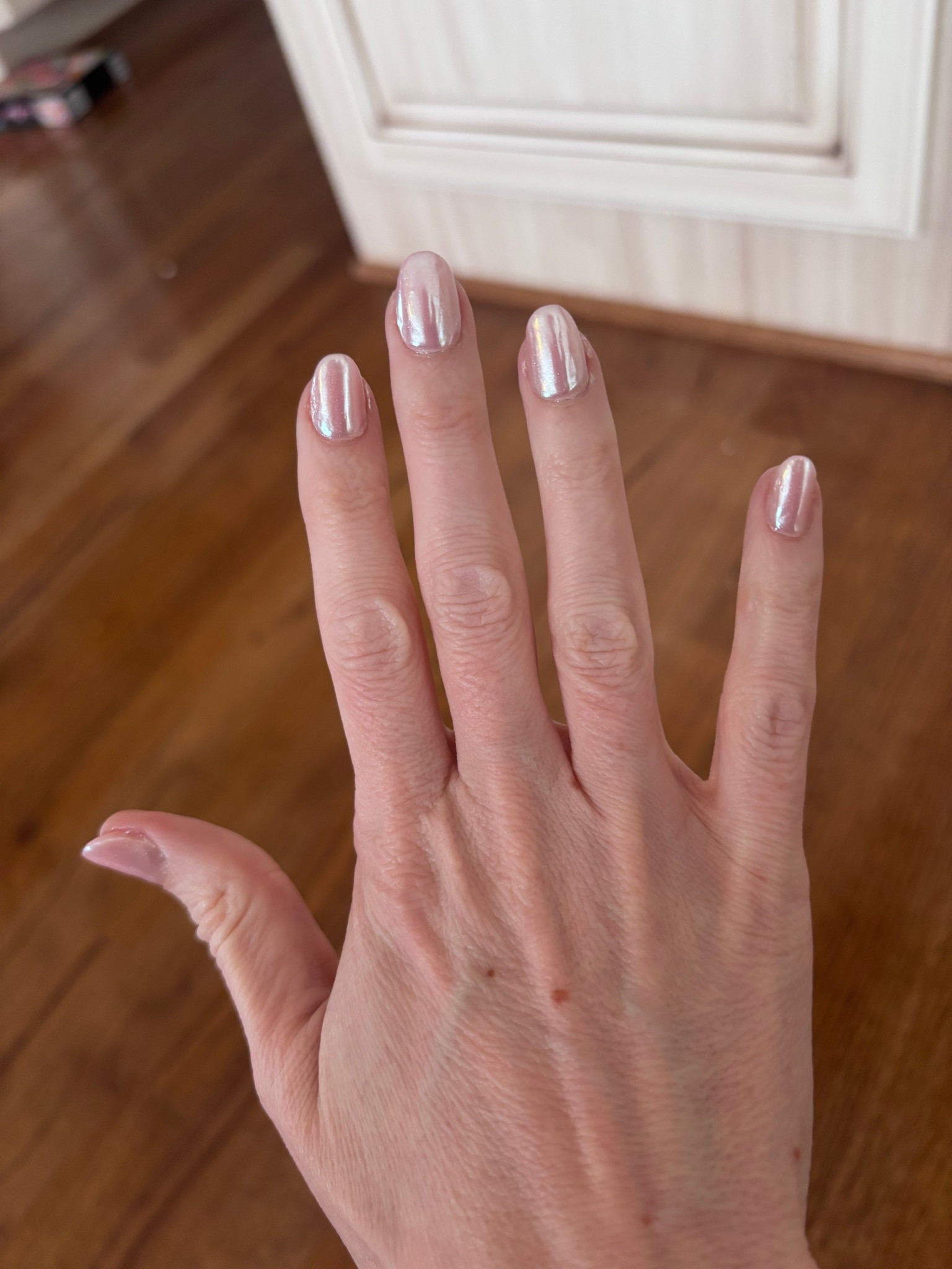 Obsessed with doing my own nails, but this chrome color tops the cake—it’s absolutely stunning!! ✨💅 Linking everything you need to get this look! #DIYnails #ChromeNails #LTKBeauty

#LTKBeauty #LTKSpringSale #LTKFindsUnder50
