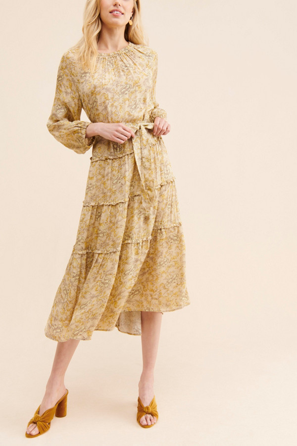 Chamomile Midi Dress | Nuuly