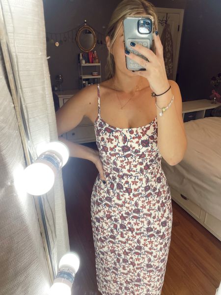 This dress is perfect 👏🏼


#abercrombie #abercrombiefinds #dress #springdress #easterdress #longdress #springoutfit #summeroutfit #resortwear #vacationoutfit #datenightoutfit #weddingguestdress

#LTKSeasonal #LTKfindsunder100 #LTKwedding