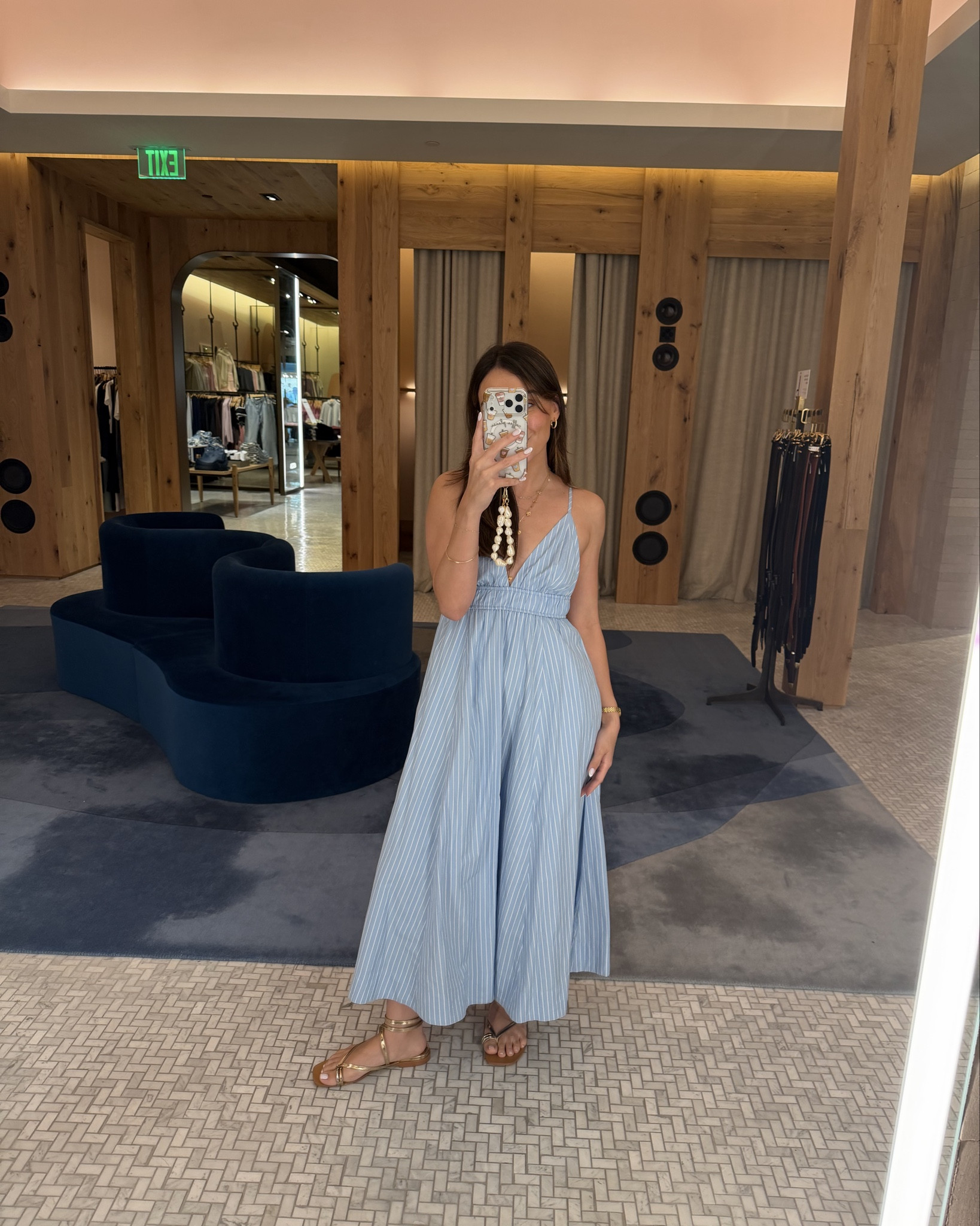 Wearing a size small! This is hands down one of my favorite dresses! 