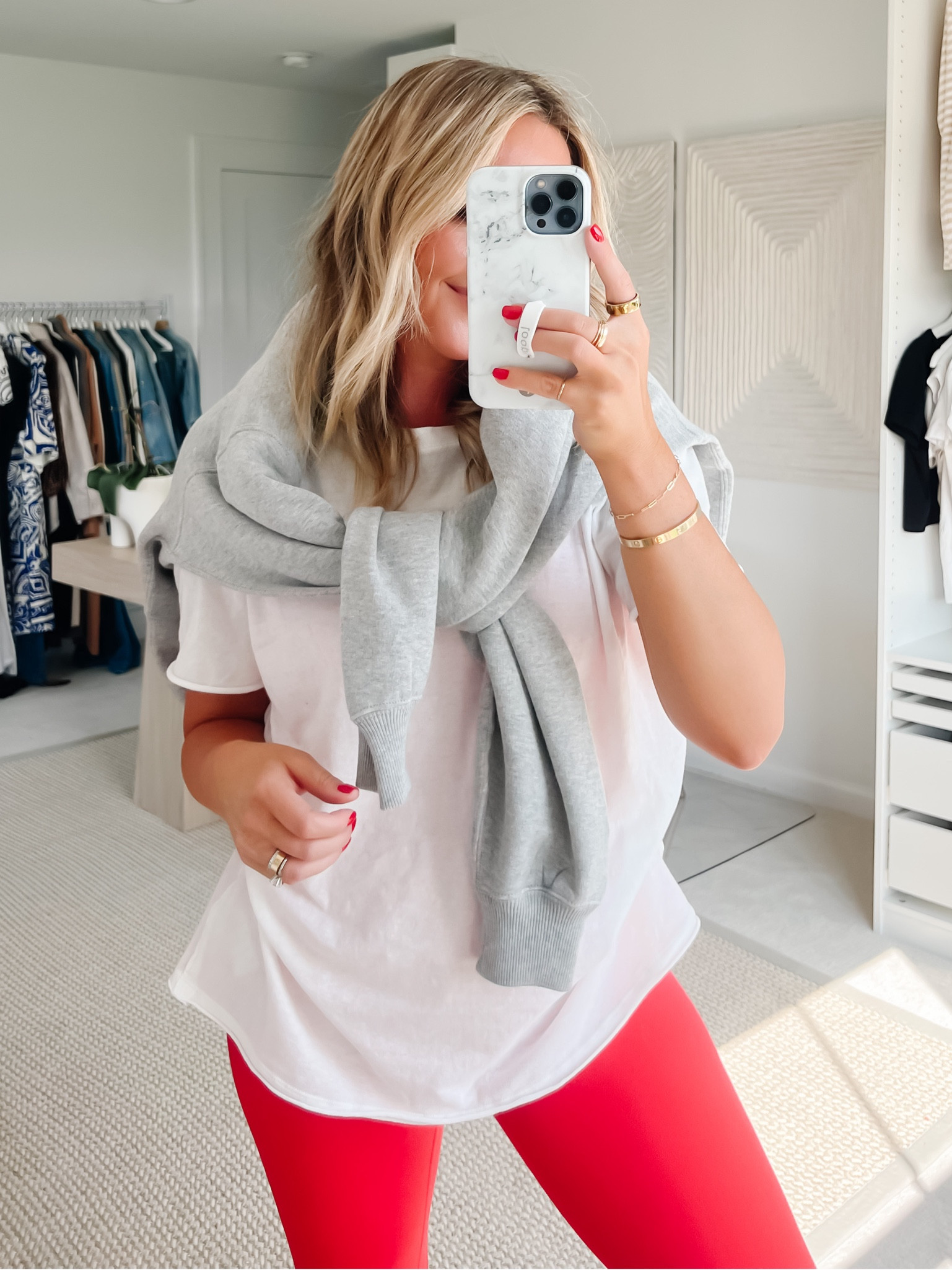 Best layering tee!! I size down 1.