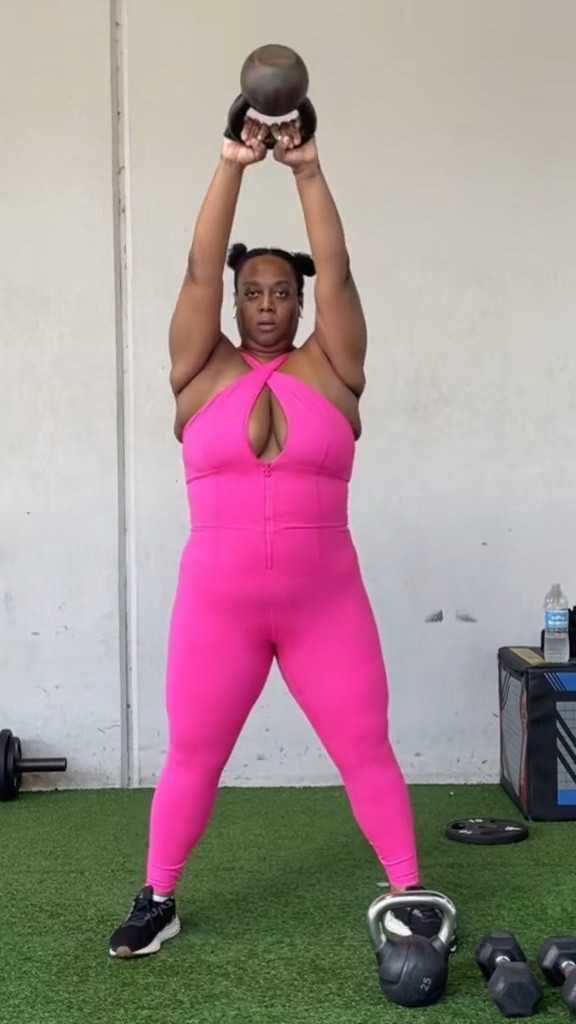 Core and upper body combo with kettlebell power 🔥 simple moves that get real results
Let’s get stronger together 💪🏽
#workoutmotivation #kettlebellworkout #fitlife

#LTKfitnessgoals #LTKPlusSize #LTKdayinmylife