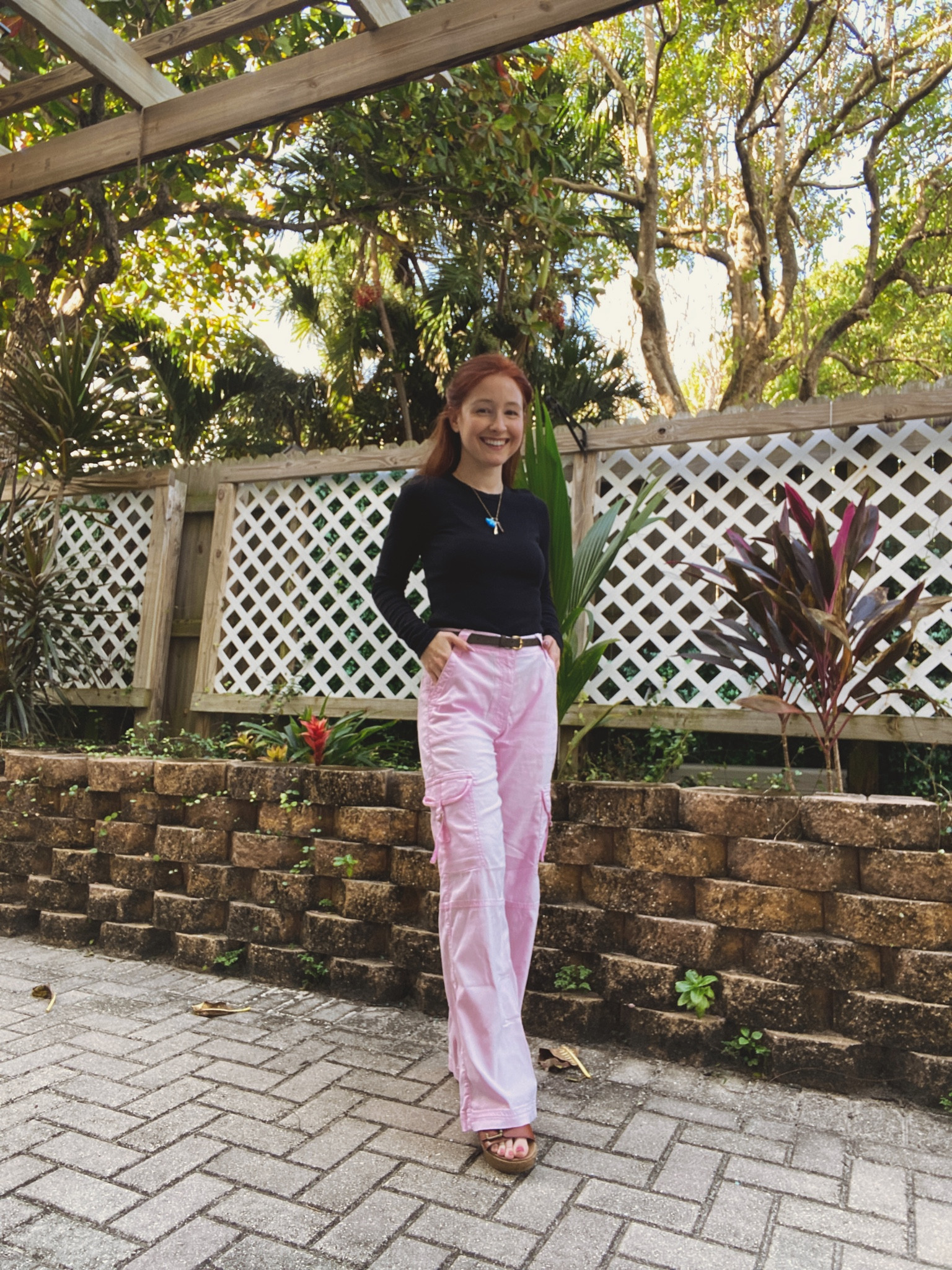 Cutie pink cargo petite pants 


#LTKCyberWeek #LTKworkwear