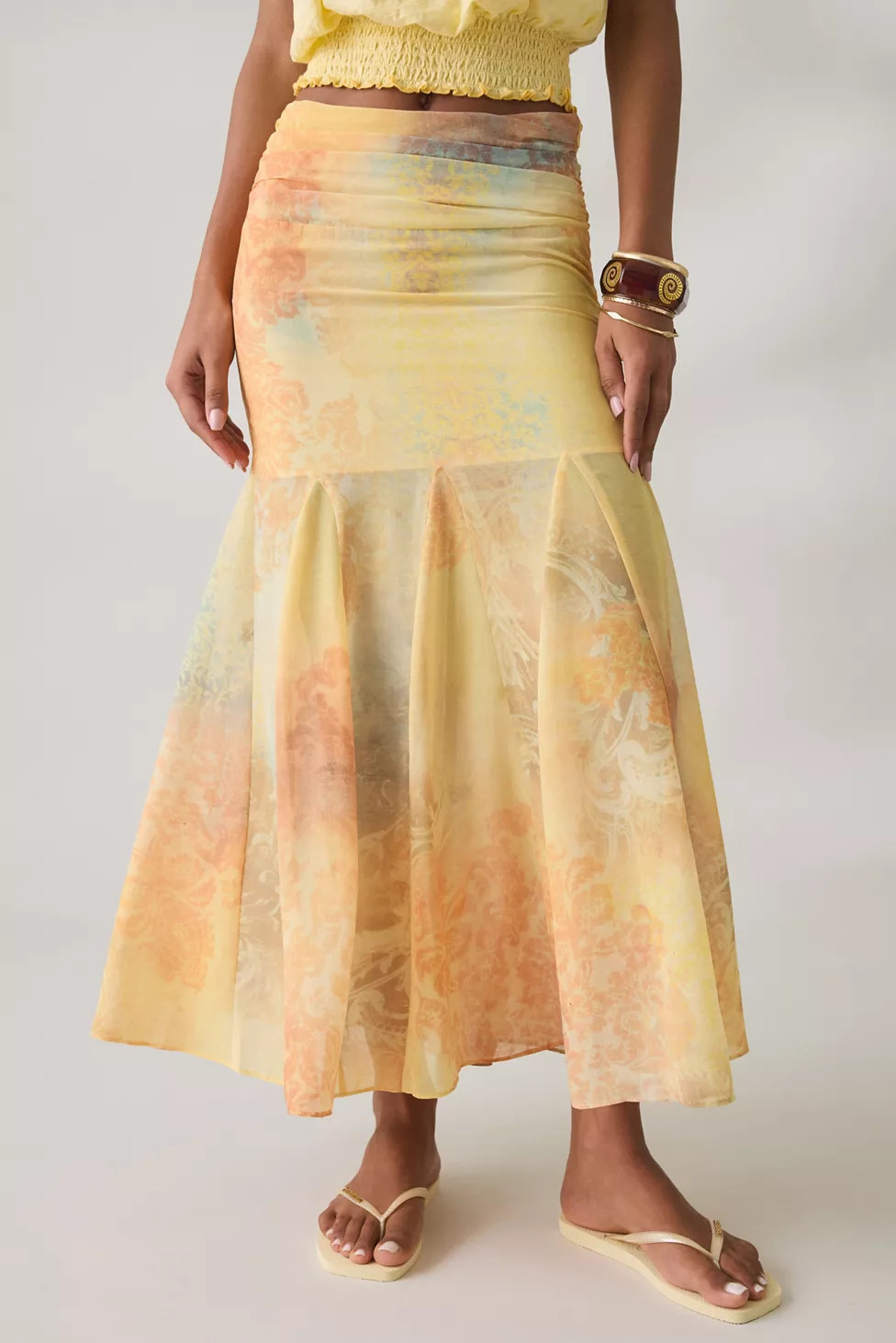 Kimchi Blue All About Town Godet Maxi Skirt | Urban Outfitters (US and RoW)