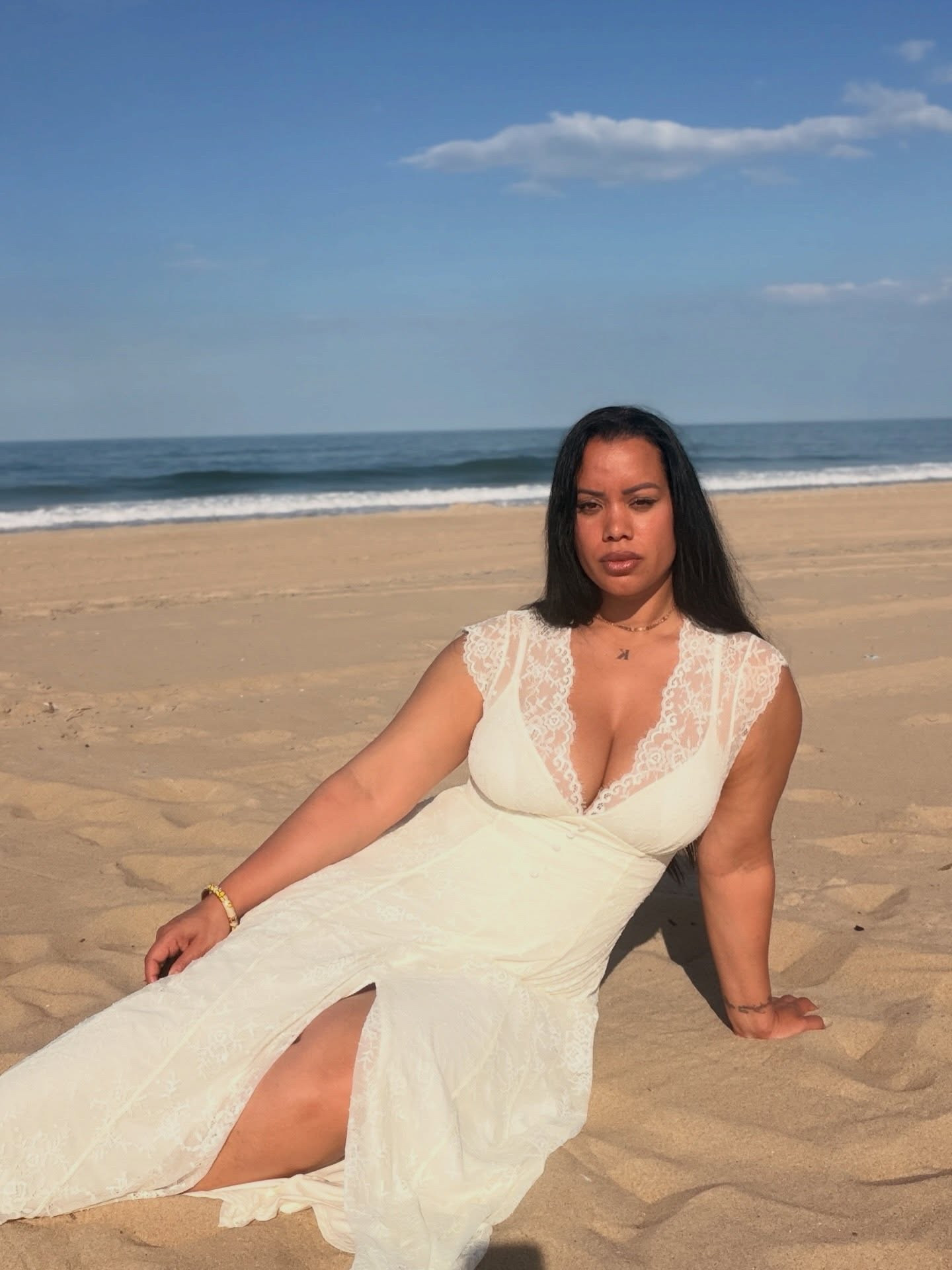 No quiero que pase el tiempo si voy a querer volver… 🤍✨ vestido de @popilush 🤍 comenta: “lo necesito” y te envío el link ✨

💸 15% OFF on orders +$120: Nayaris15
💸 20% OFF on orders +$150: Nayaris20

💸 15% OFF en compras +$120: Nayaris15
💸 20% OFF en compras +$150: Nayaris20 🤍✨ #midsizestyle #popilush #dress #summerdress #shapewear