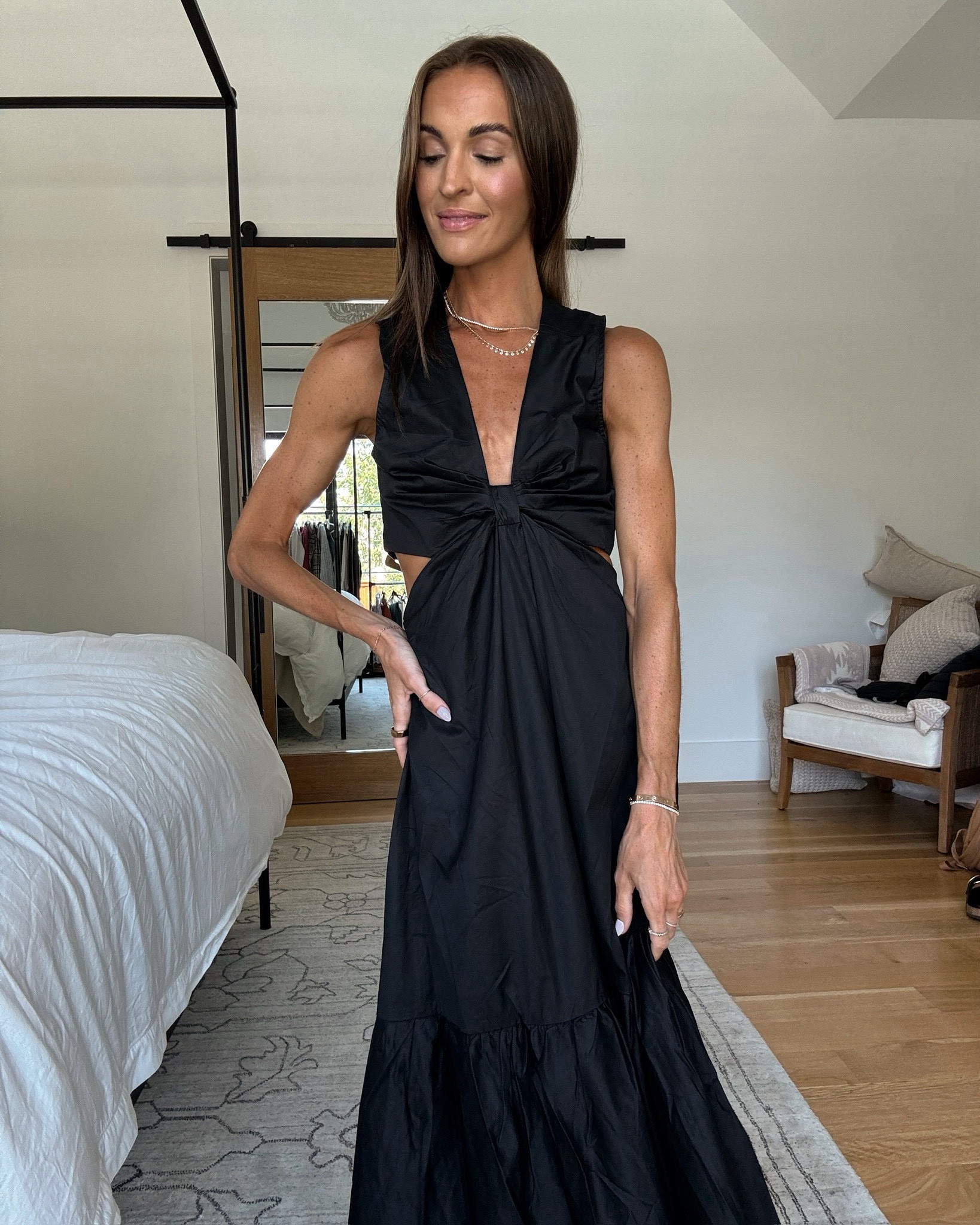 flattering black dress that magically looks good on literally everyone. 30% off today! 😍

#LTKSaleAlert #LTKxVICI